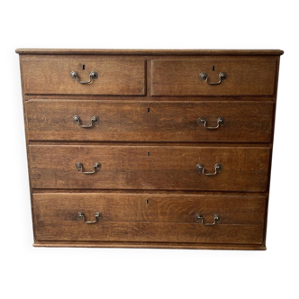 Commode géorgienne en chêne du début du XIXe siècle