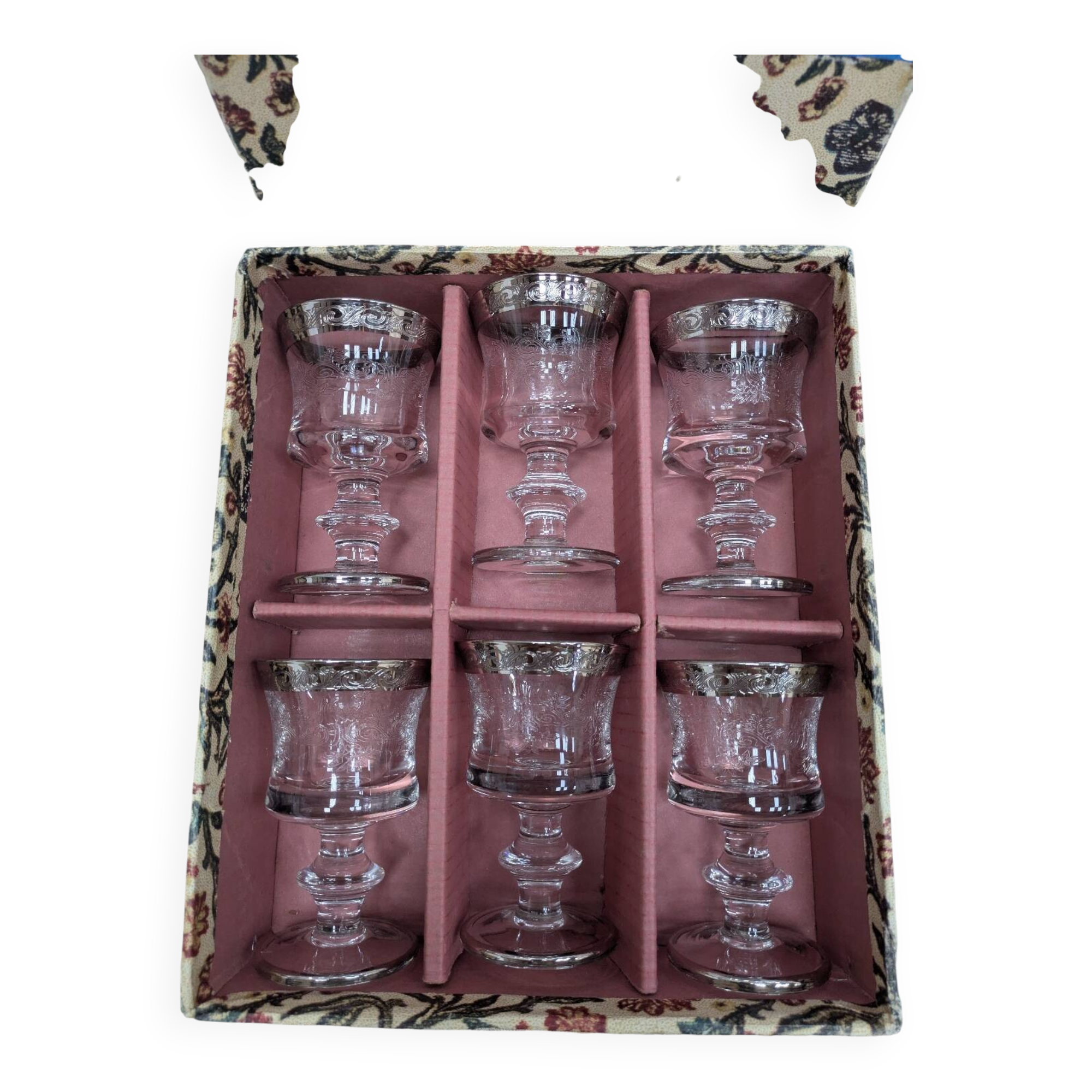 Murano stemmed glasses