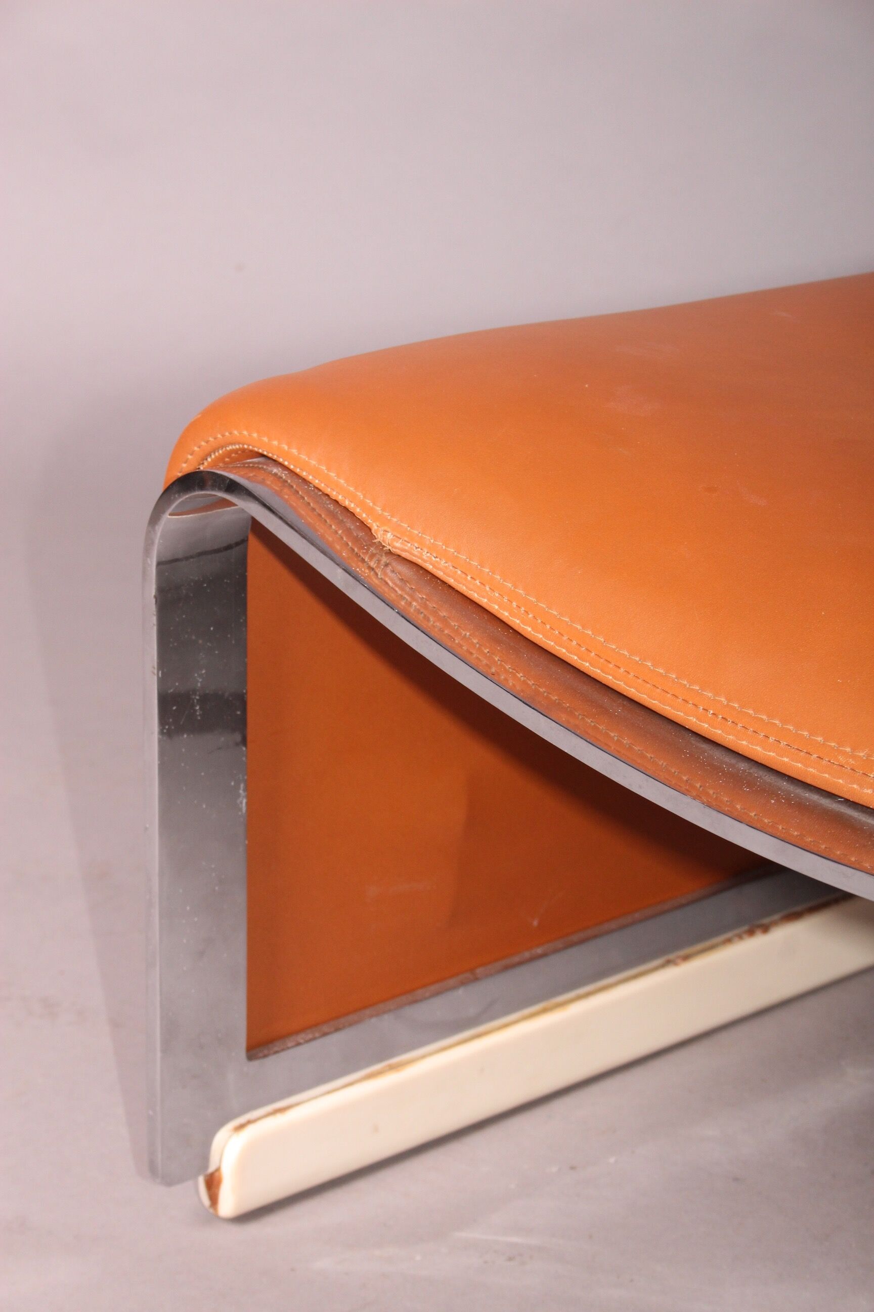 Italian lounger armchair