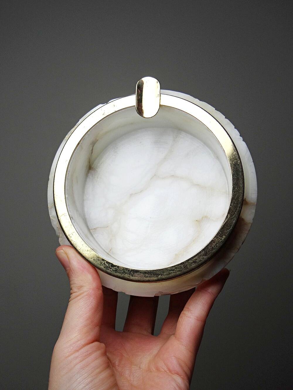 Small alabaster ashtray, vintage Hollywood Regency/Mid Century.