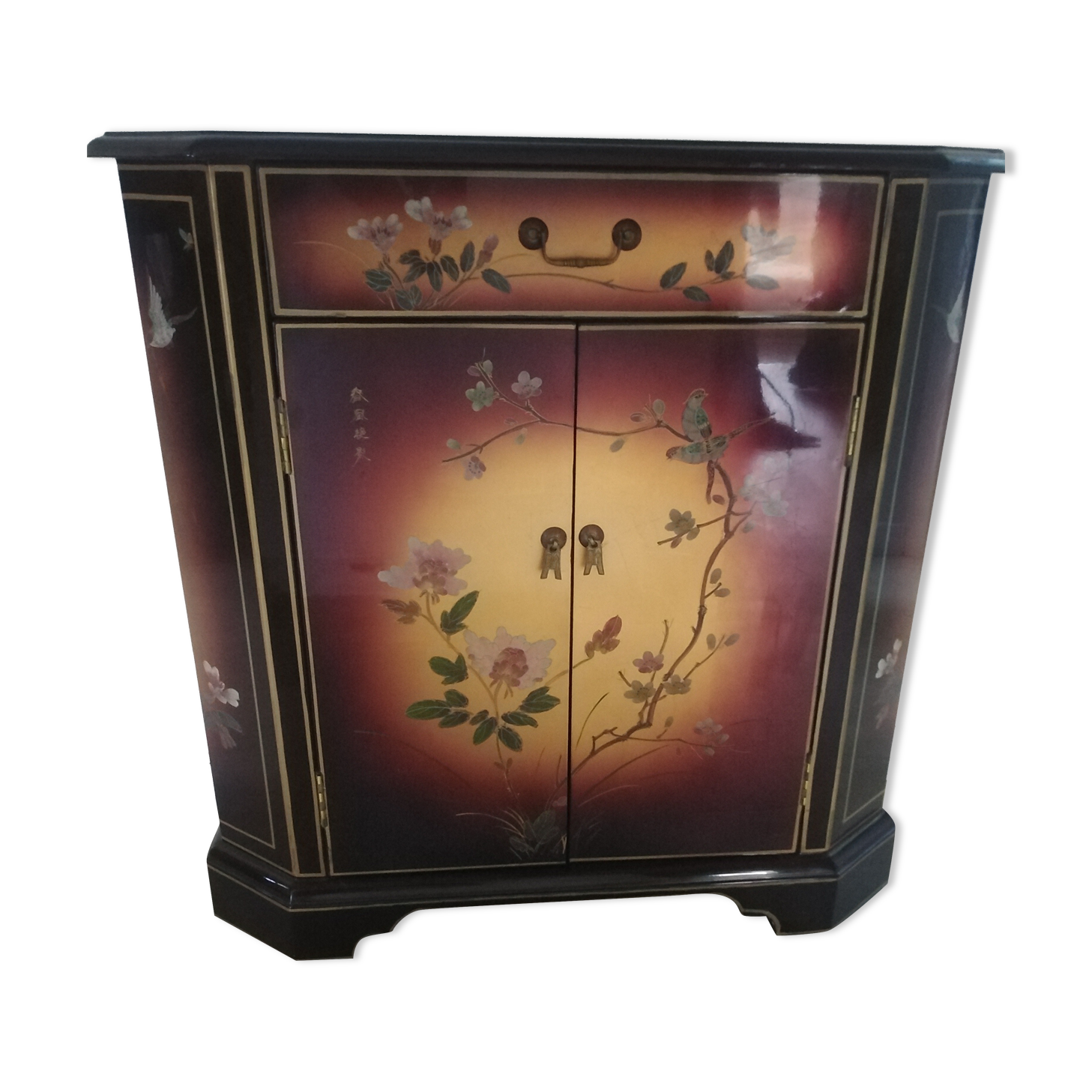 Chinese entrance cabinet