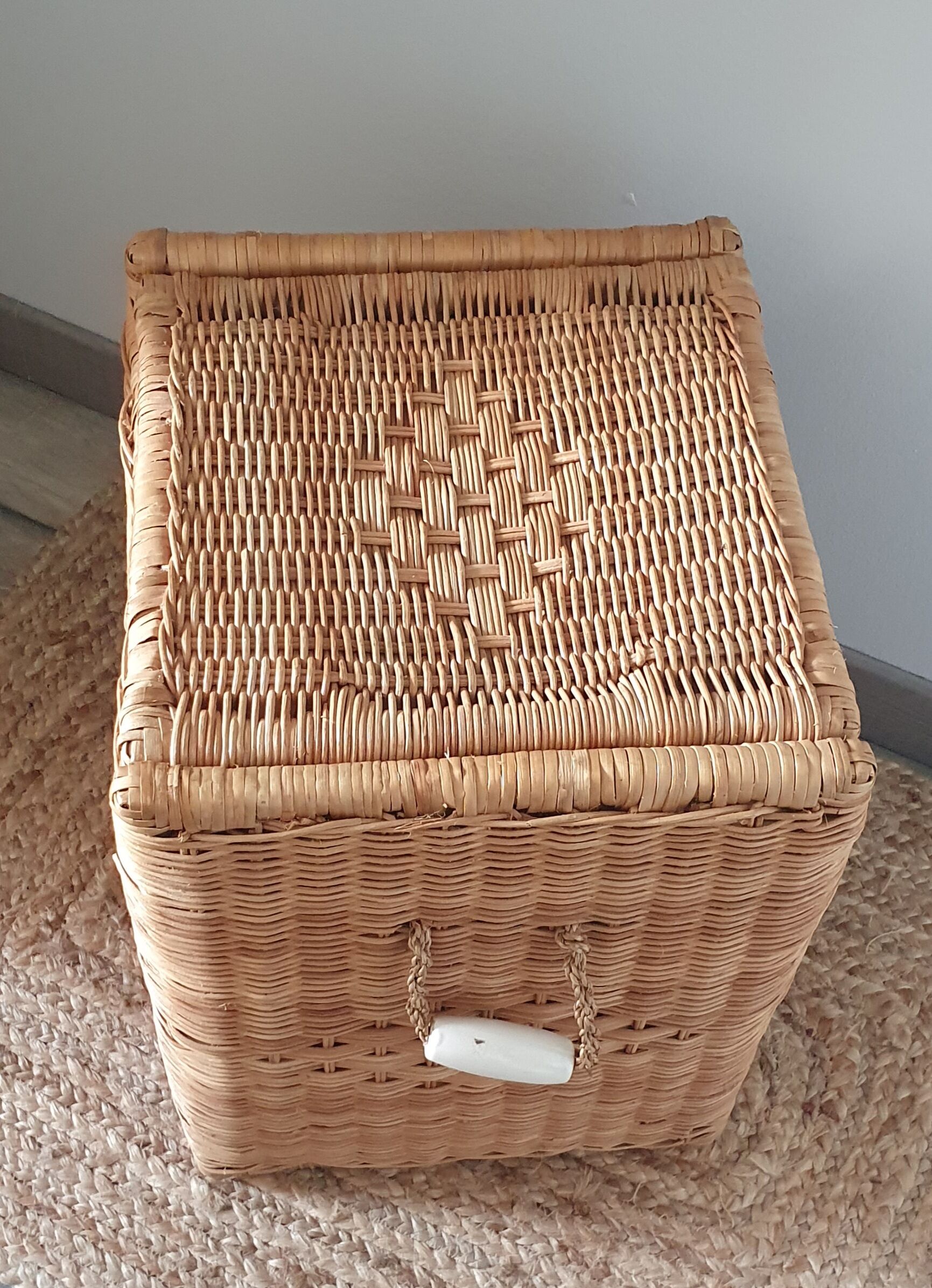 Rattan chest