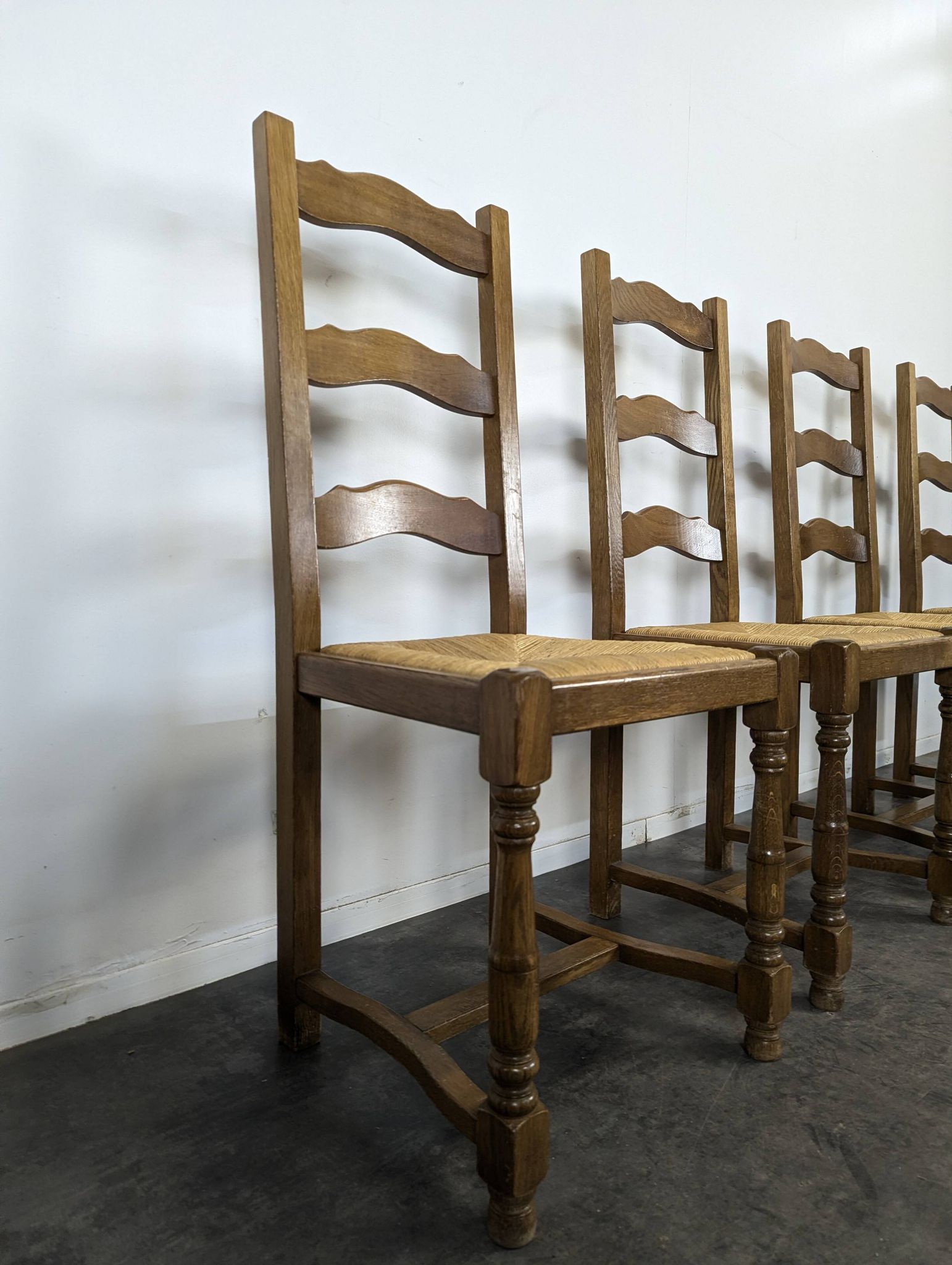 Set of 4 rush-seated chairs