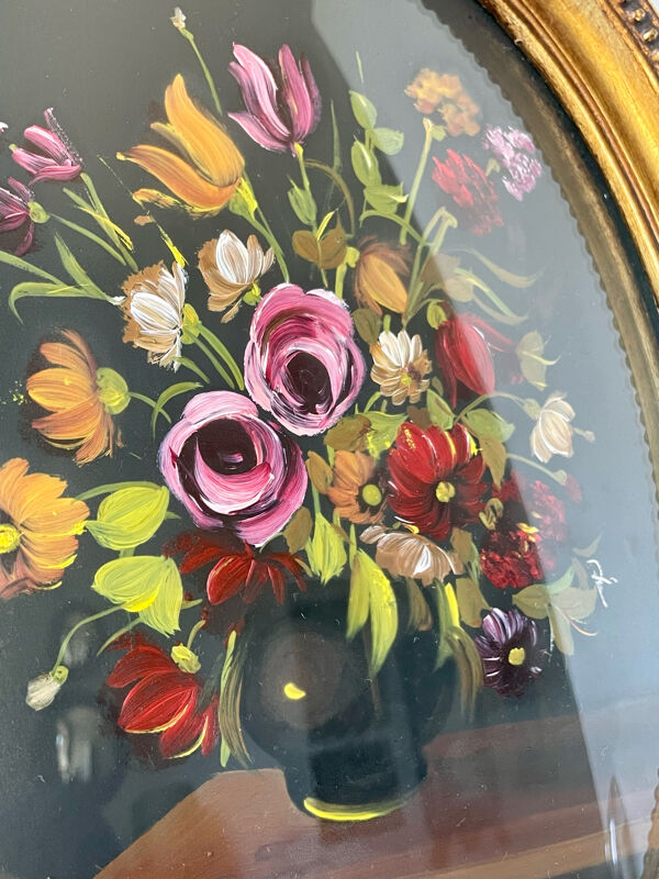 Peinture de la composition florale dans un cadre ovale en bois doré mesures 29 cm x 23 cm verre CONVEXE