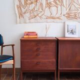 Ulferts chest of drawers from the 1960s with integrated handles.
