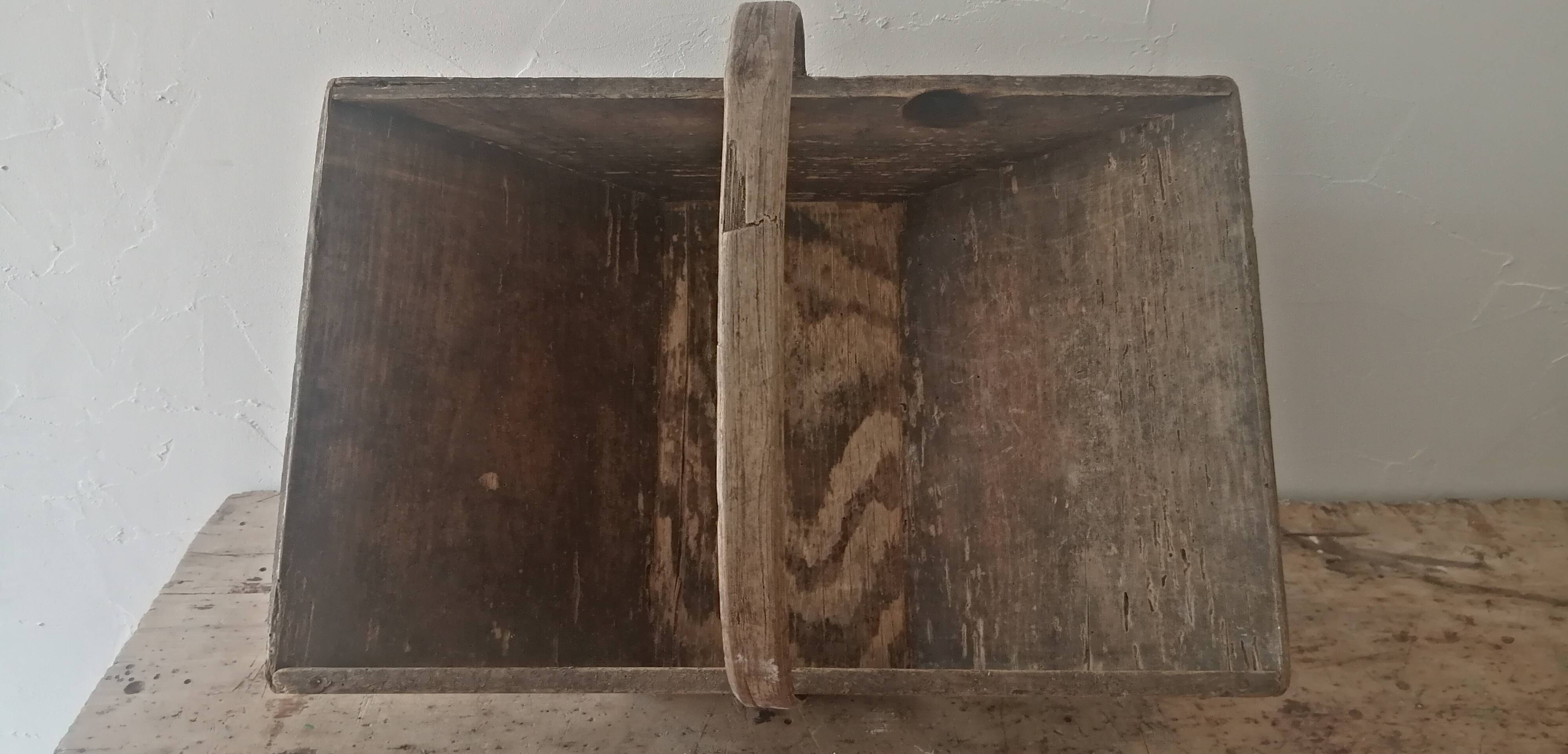 Panier à vendanges en bois du Bordelais