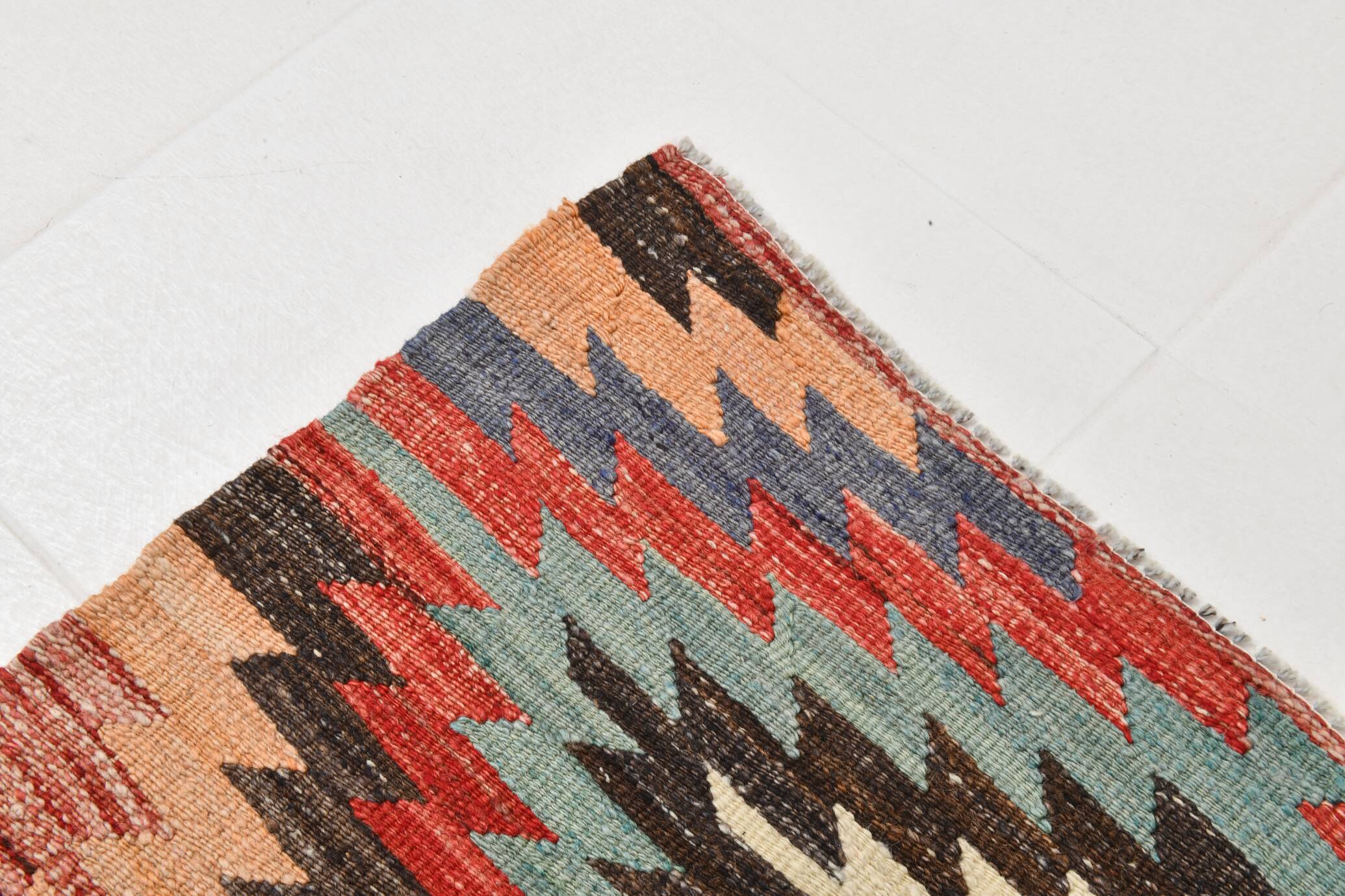 Multicolor Star Pattern Decorative Kilim Rug, 141x275 Cm