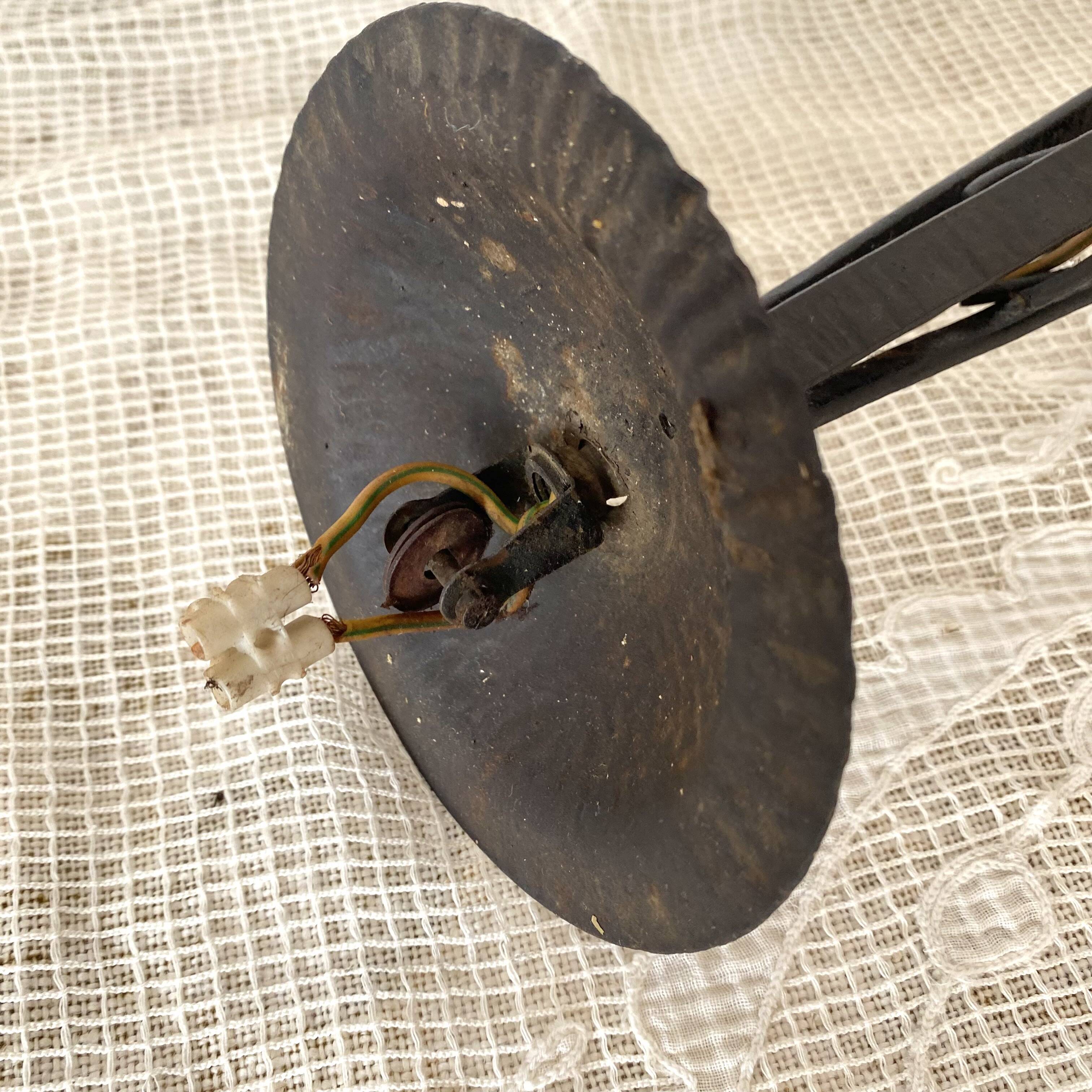 1930s Art Deco pendant light in frosted glass and wrought iron