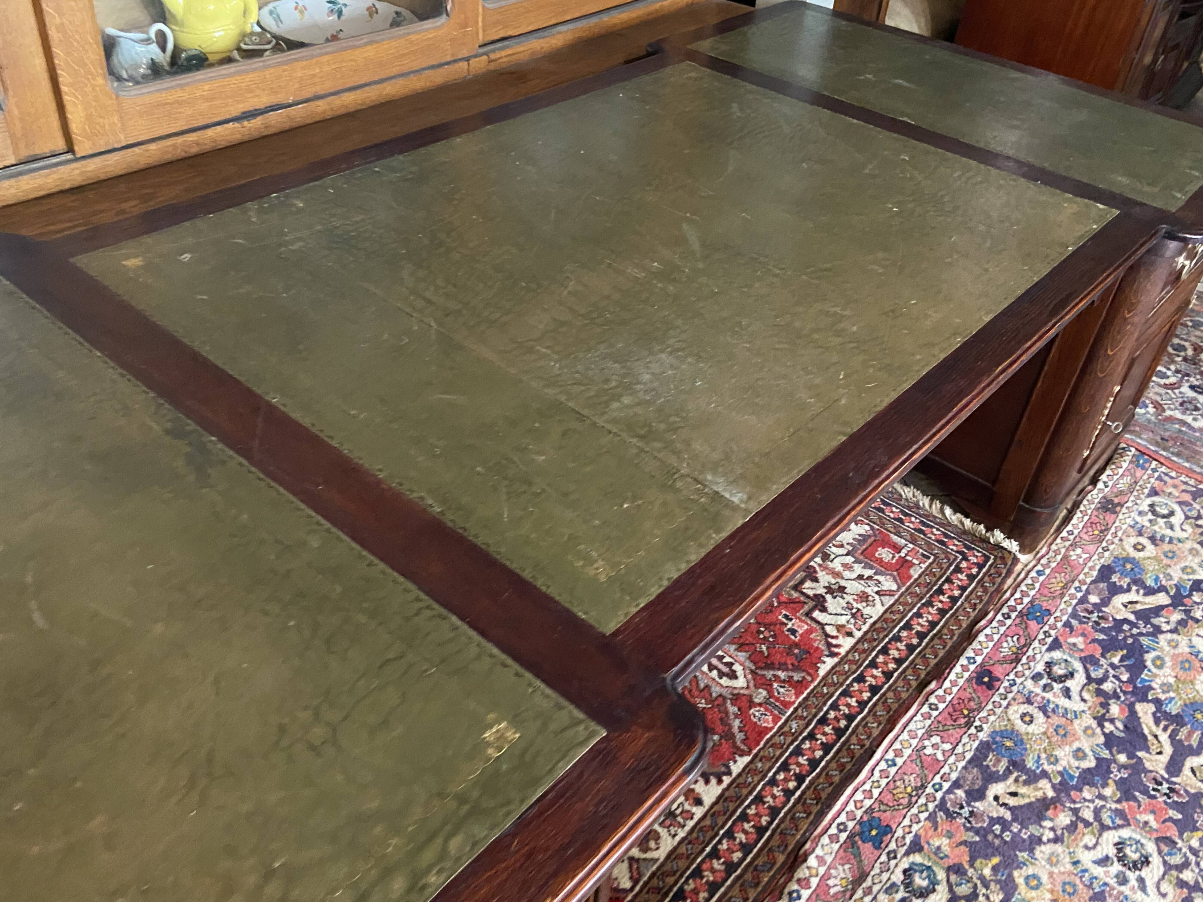 Immense oak solid wood staff desk in English style 248 x 114 cm