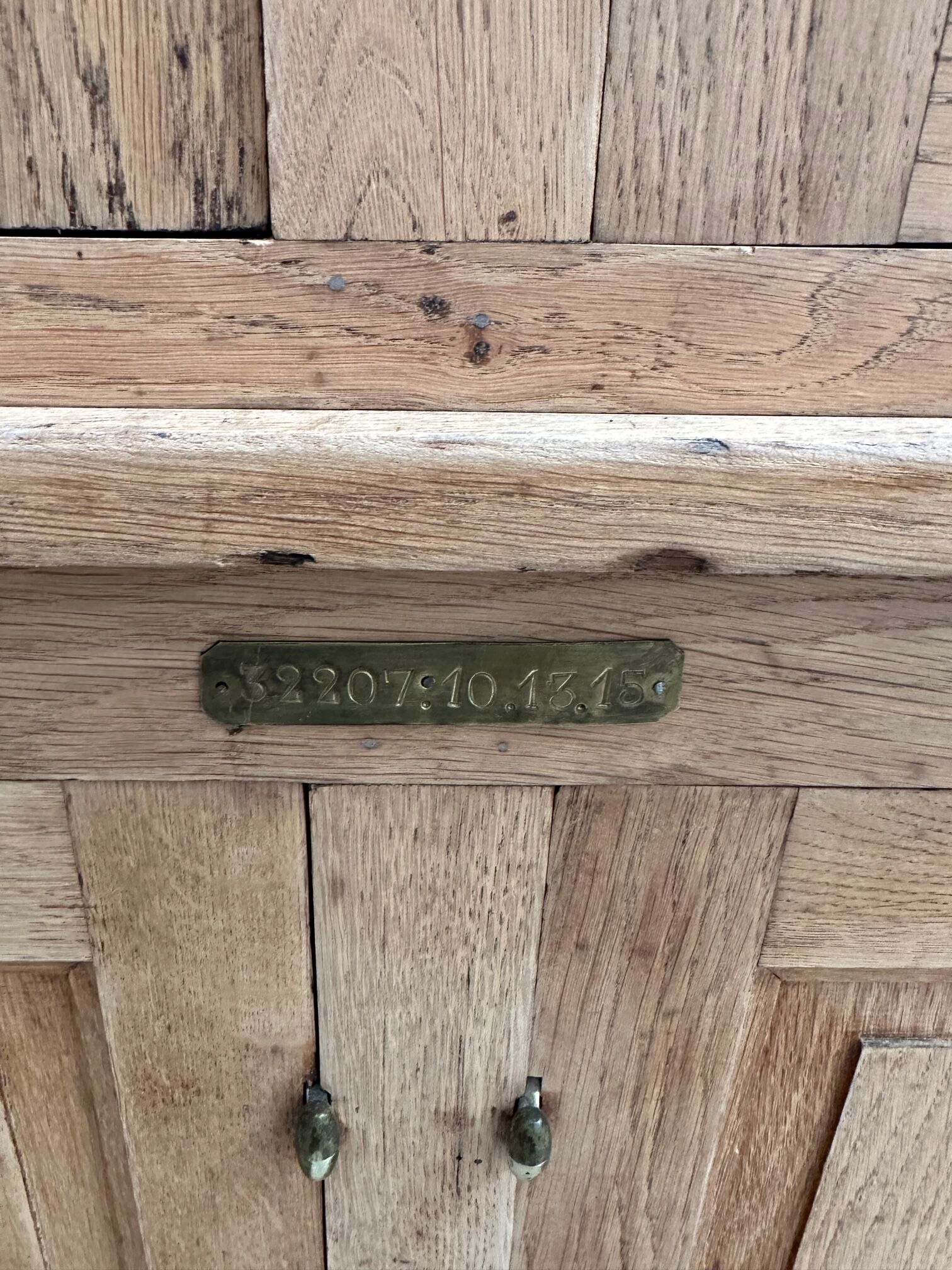 Xxth century oak bookcase