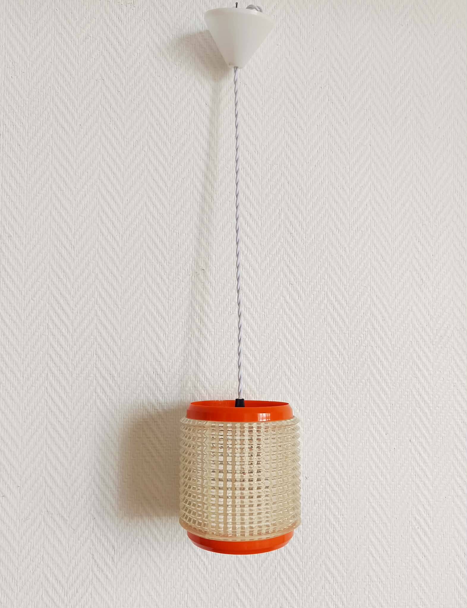 Suspension space age orange 1970