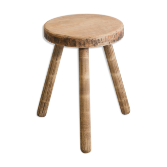 Tripod wooden stool