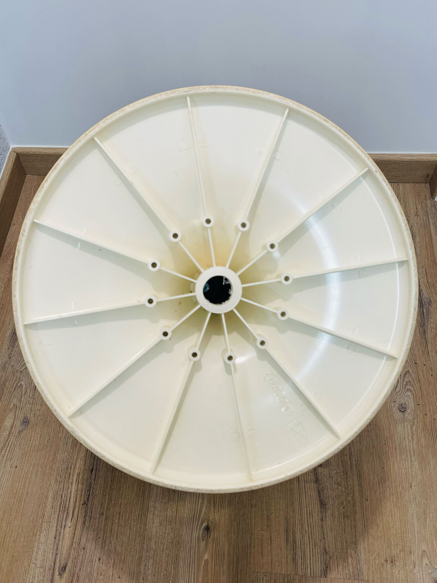 Vintage 1970s Space Age egg chair – Lusch product – mar fabric