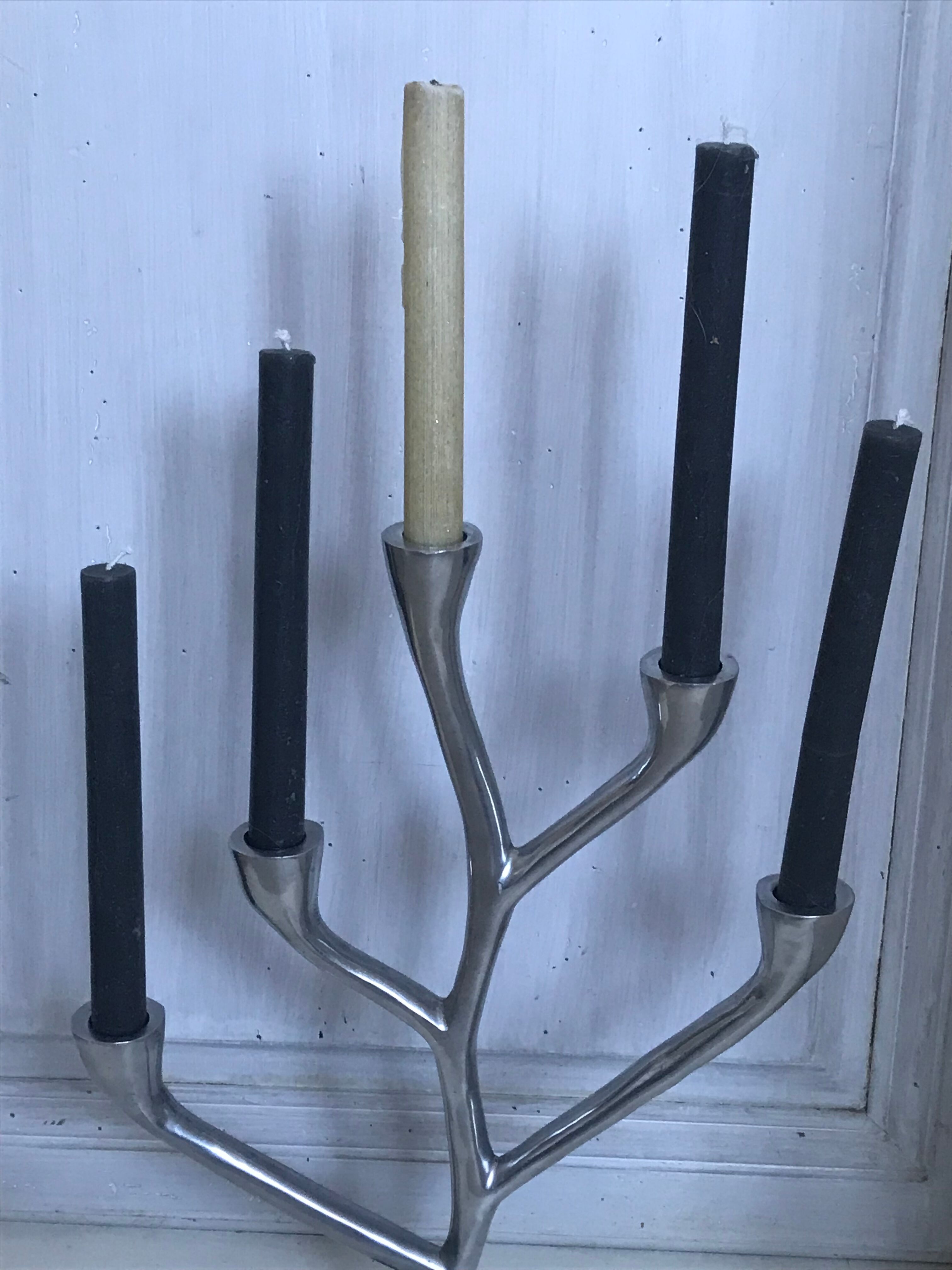 Vintage design candle holder