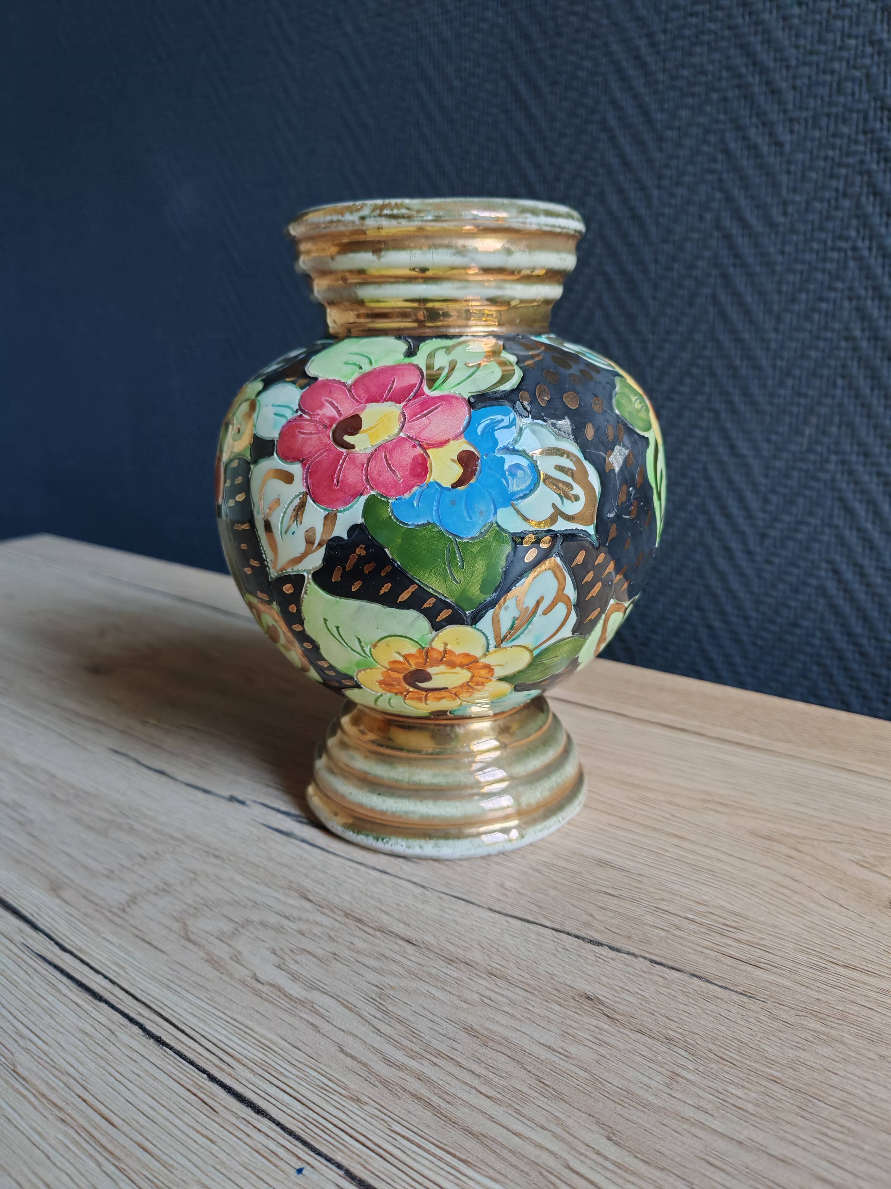 Vintage Ceramic Vase Arte Veneziana, Hand-Painted Flower Decor