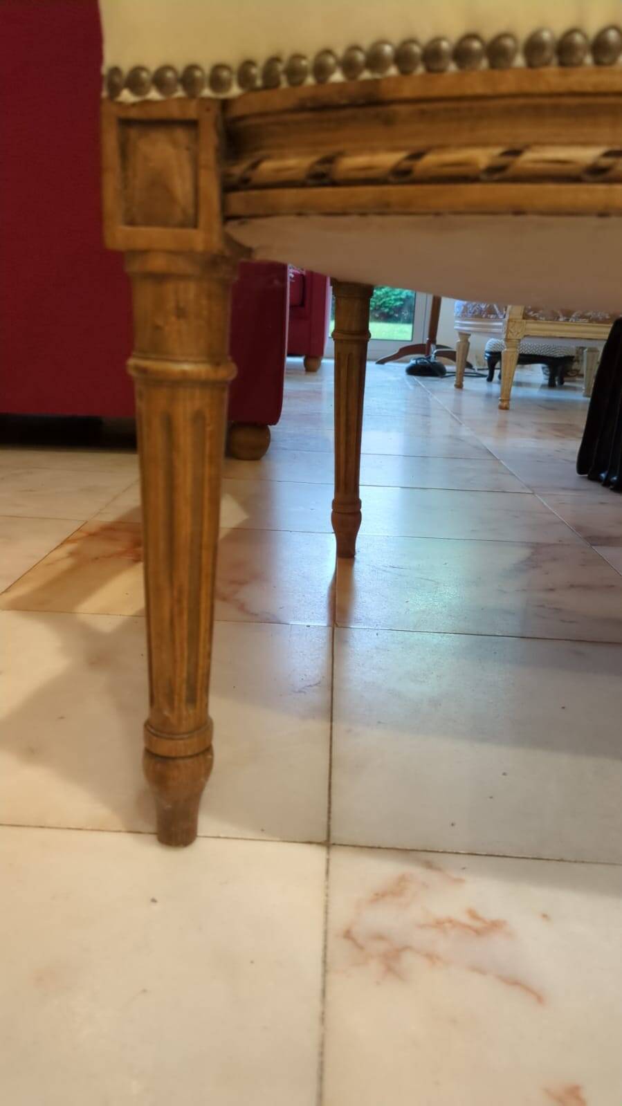 Banquette Louis XVI refaite à l'ancienne