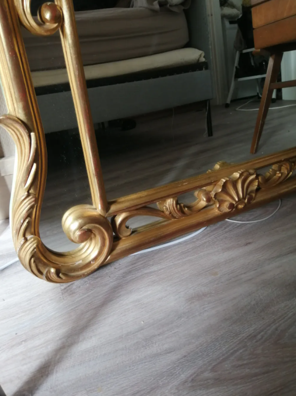 Large golden mirror 90x120cm