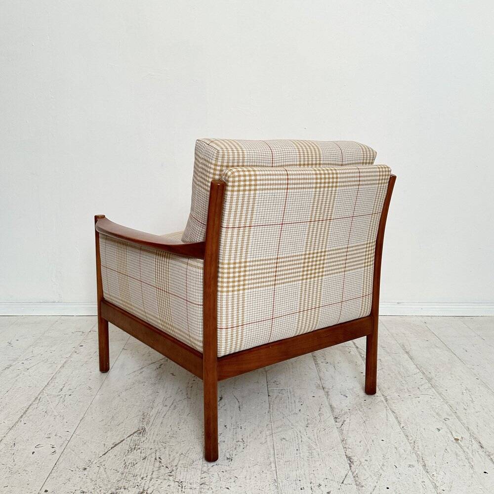 Mid-Century Scandinavian Armchair in Cherry Wood and Checked Fabric, 1960s