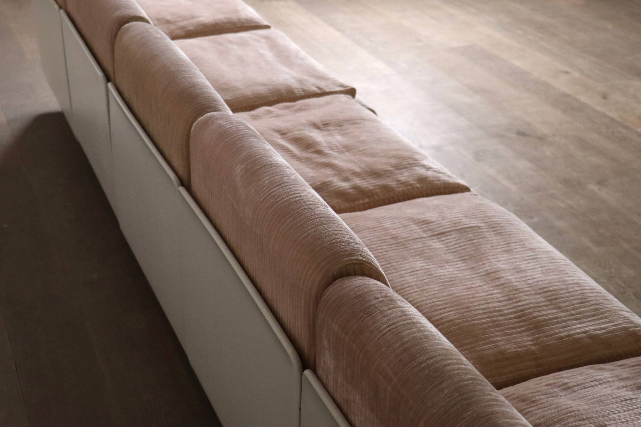 Canapé modulaire COR Orbis en velours côtelé par Luigi Colani, années 1970.