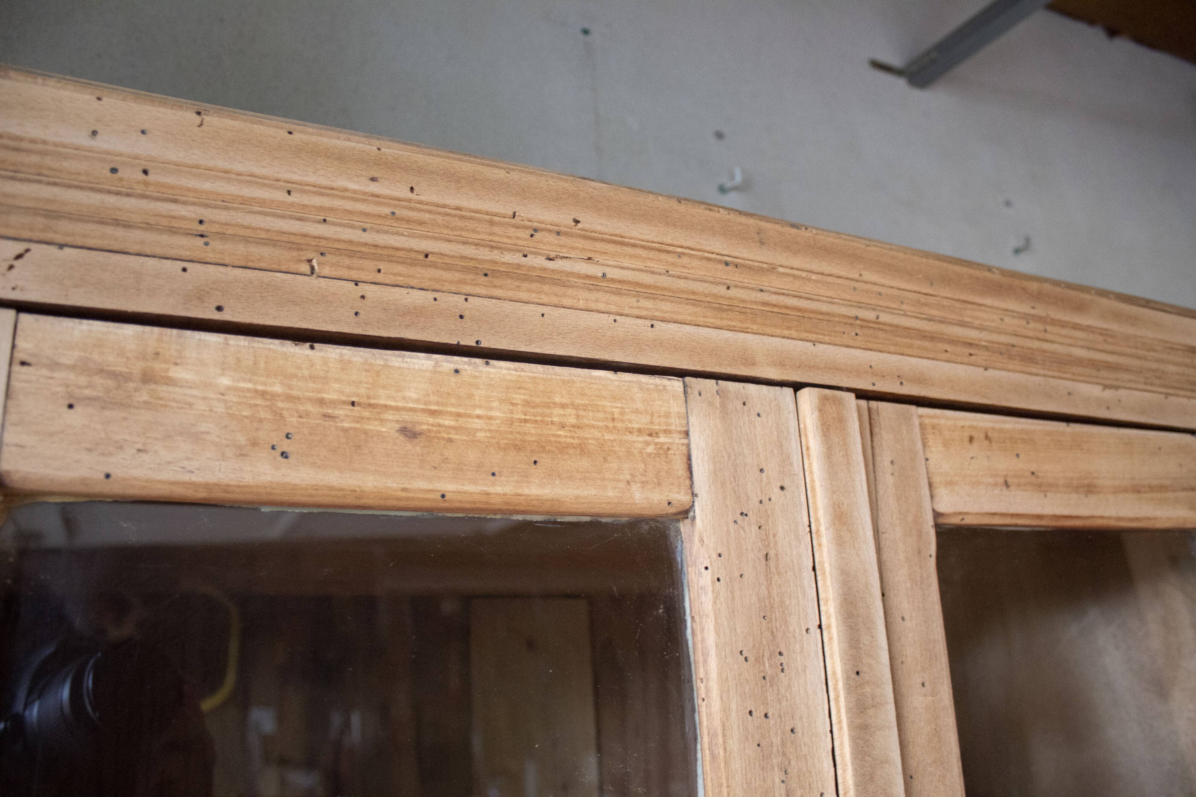 PARISIAN GLASS CABINET 1960