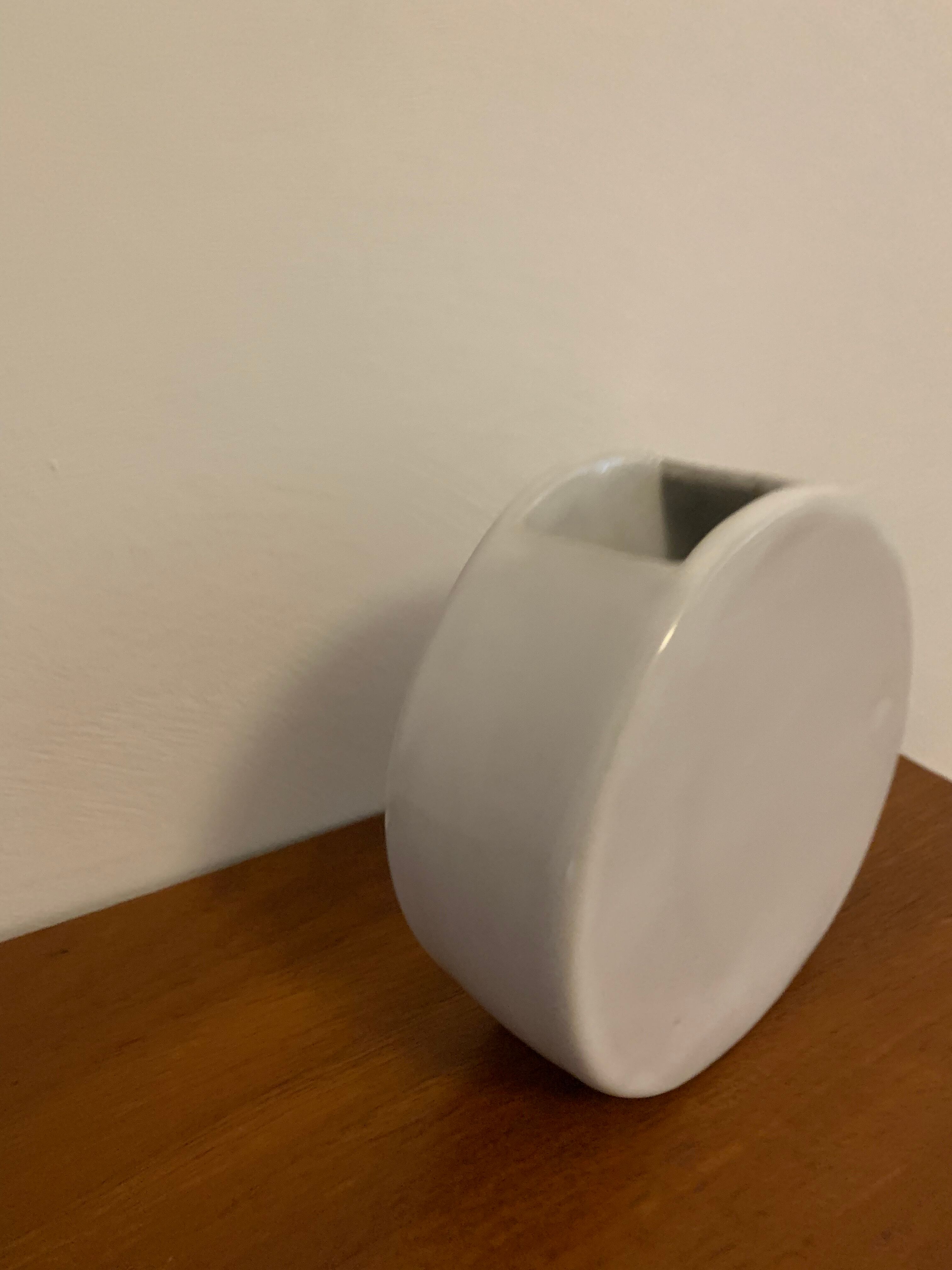 Ceramic vase white enamel