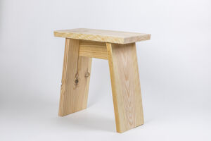 Tabouret japonais en pin massif des landes