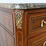 Rare Commode en Acajou, époque Louis XVI – 2ème partie XVIIIe