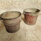 Old bucket fire bucket waste bucket