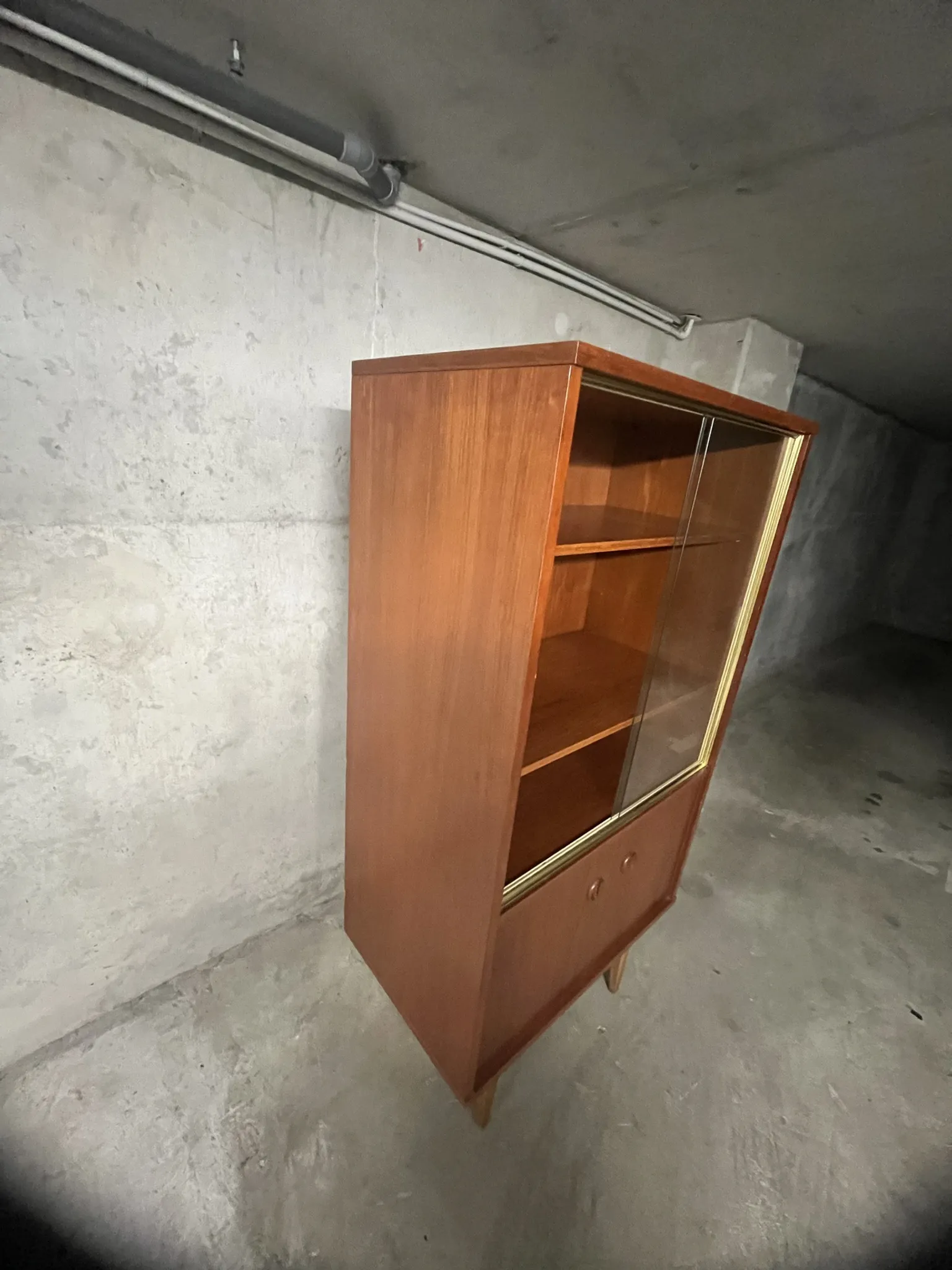 Scandinavian style display shelf