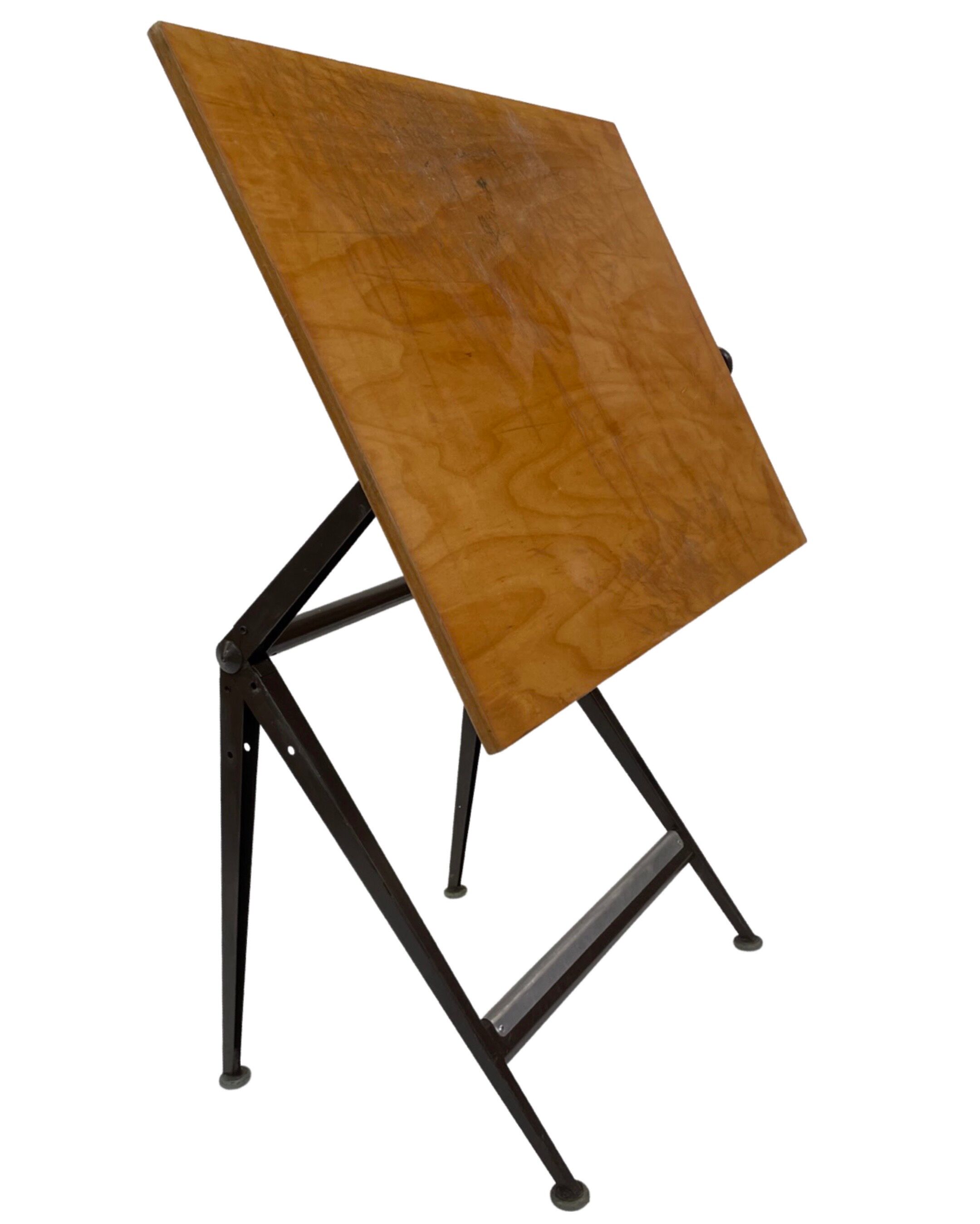 Drawing Table Reply Wim Rietveld and Friso Kramer for Ahrend by Cirkel