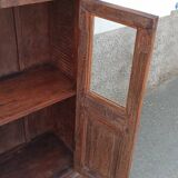 Petite armoire vitrée en bois ancien