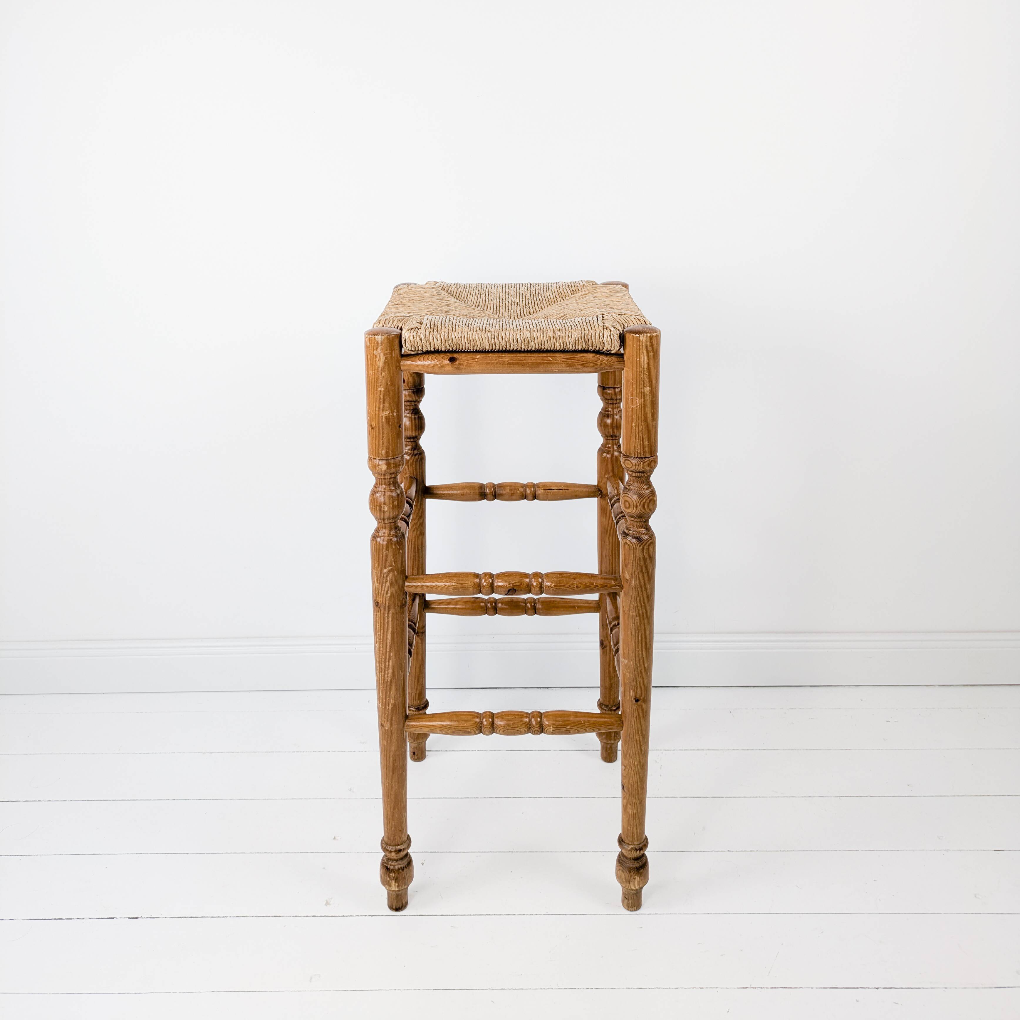 Tabouret de bar Mid Century Tabouret rustique Vintage Jonc tressé Jonc Tabo