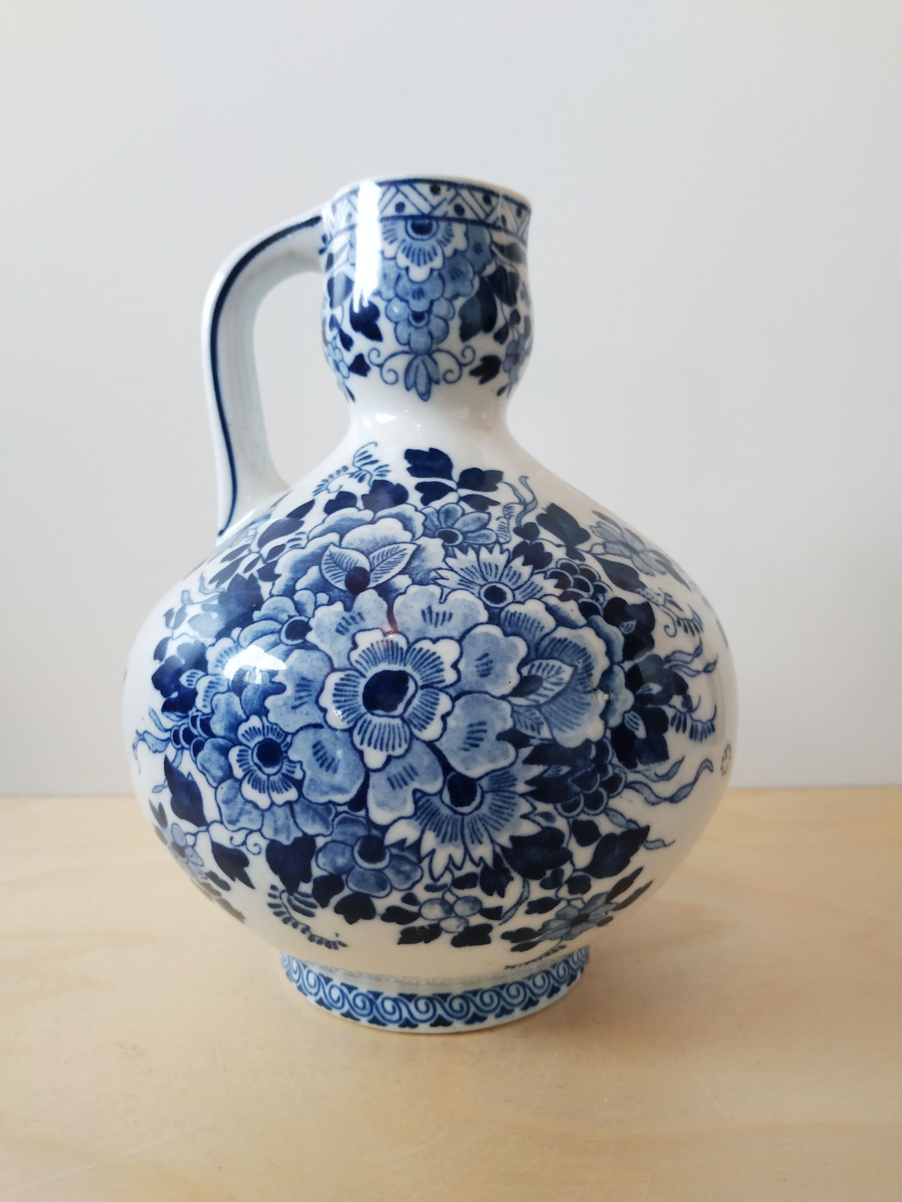 Delft Mosa Maastricht decorative pitcher