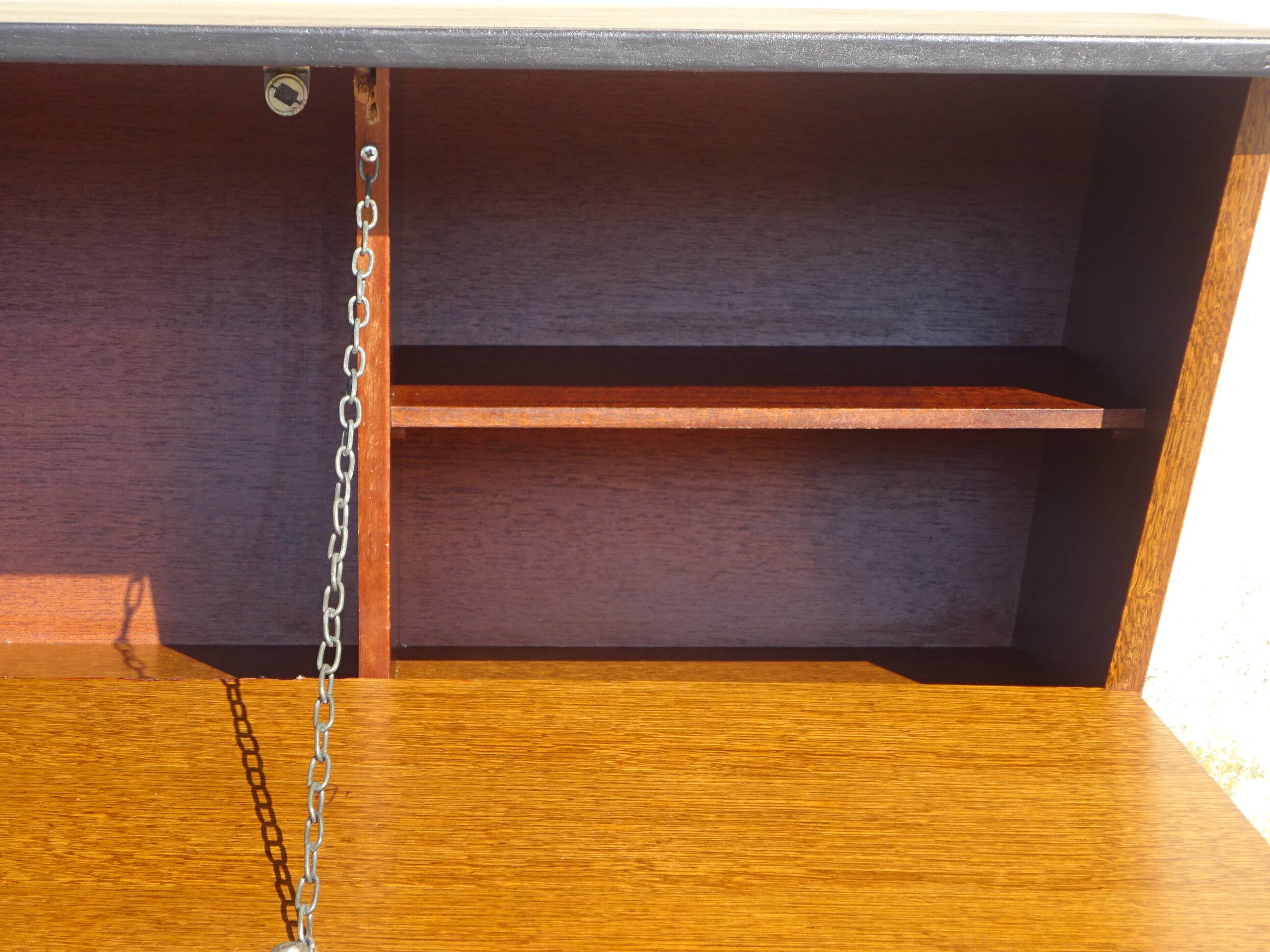 Dough table on wheels