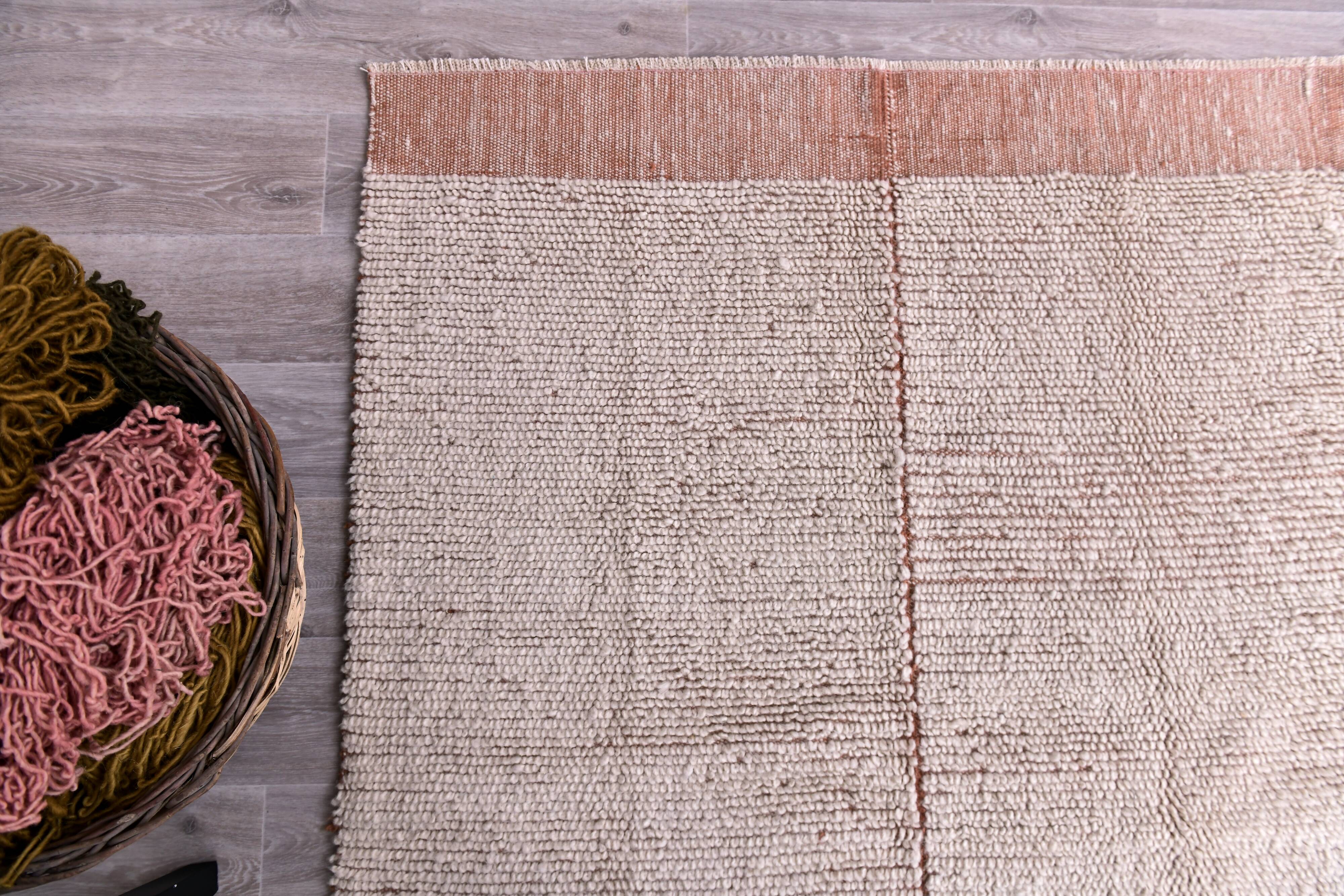 Wool Shaggy rug 200x300 cm , Hand made wool apricot orange carpet