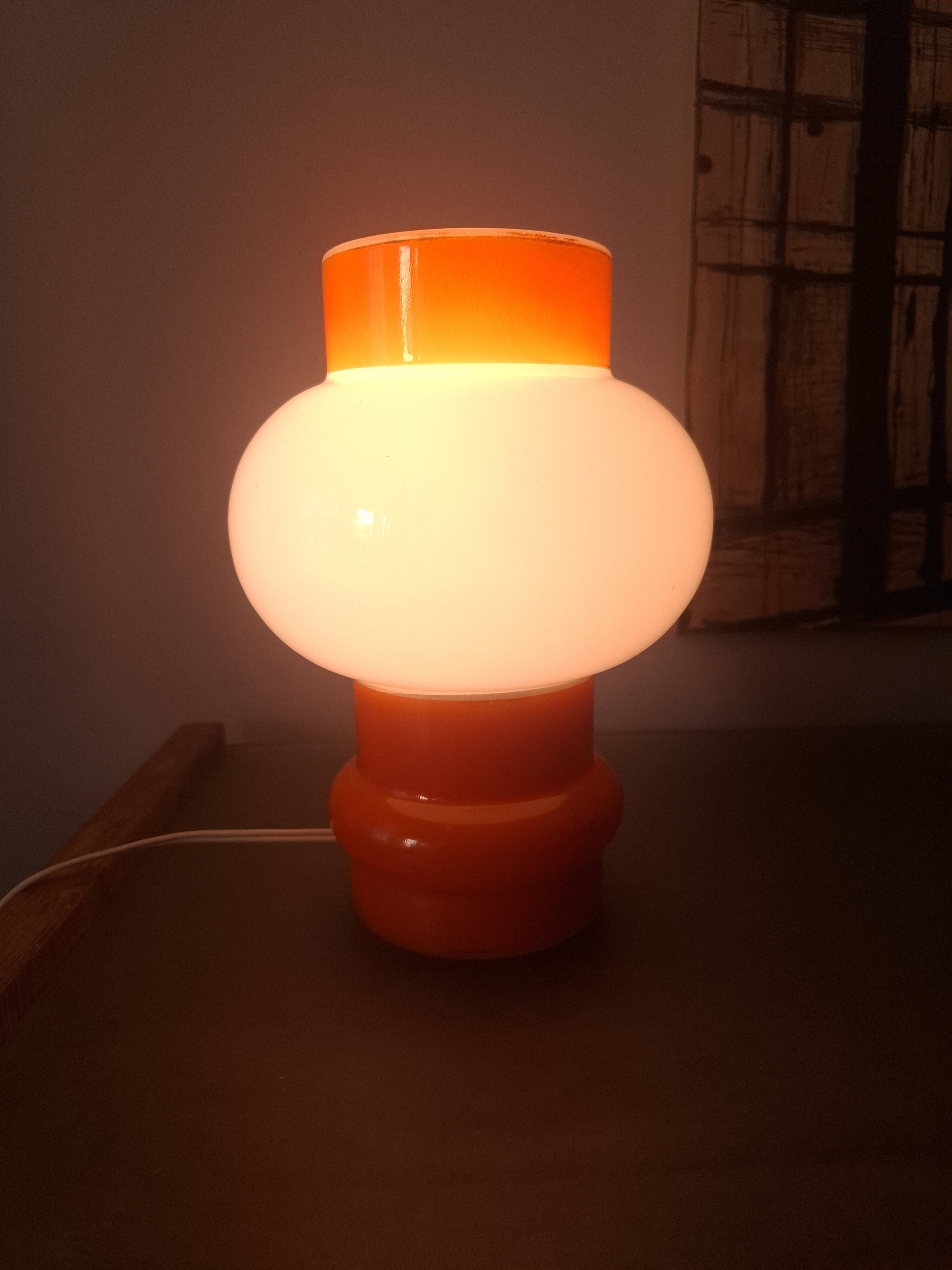 Lampe en opaline annees 70's