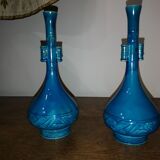 Paire de vases bleu japonisant Th.Deck