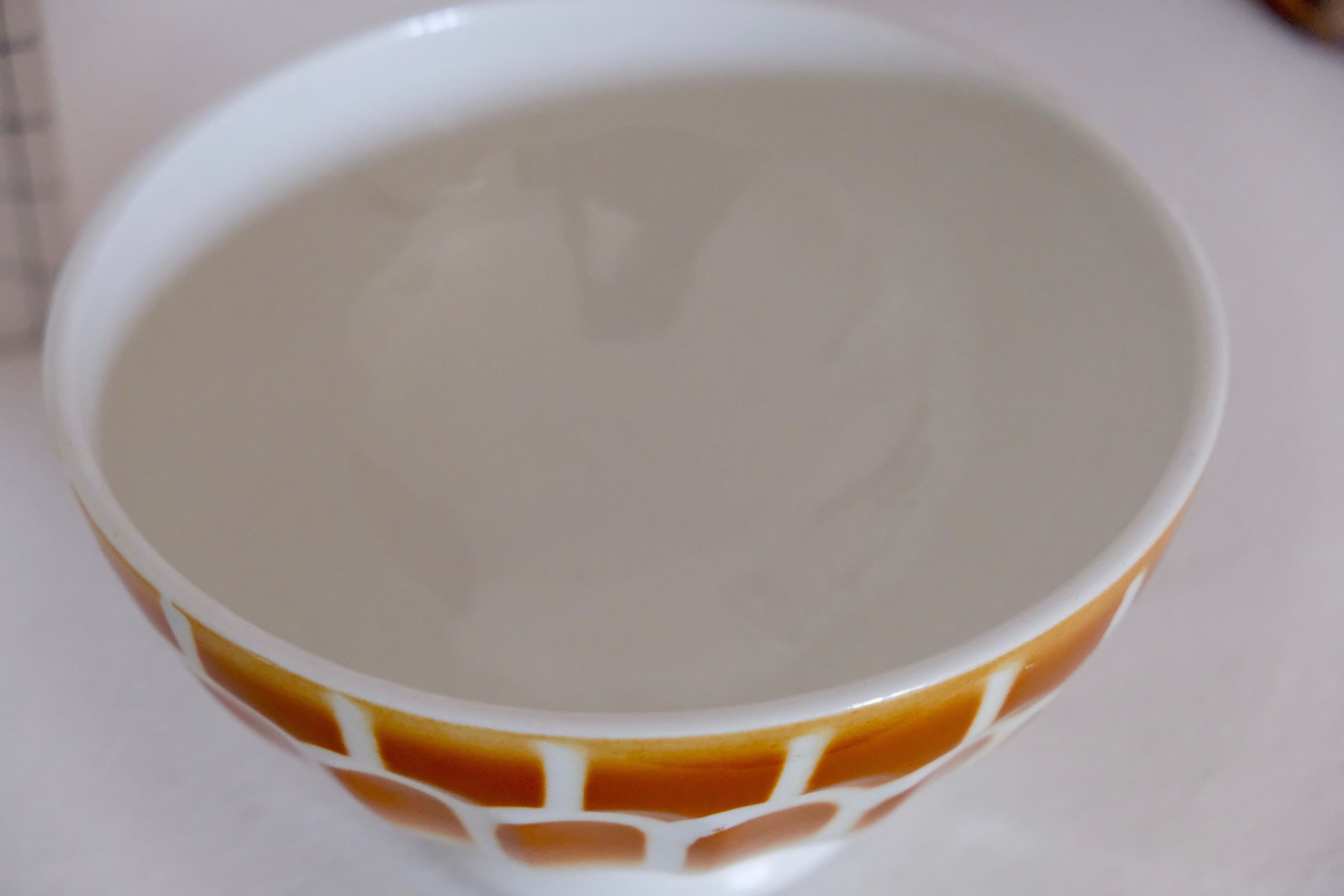 Large old bowl in arcades 50s