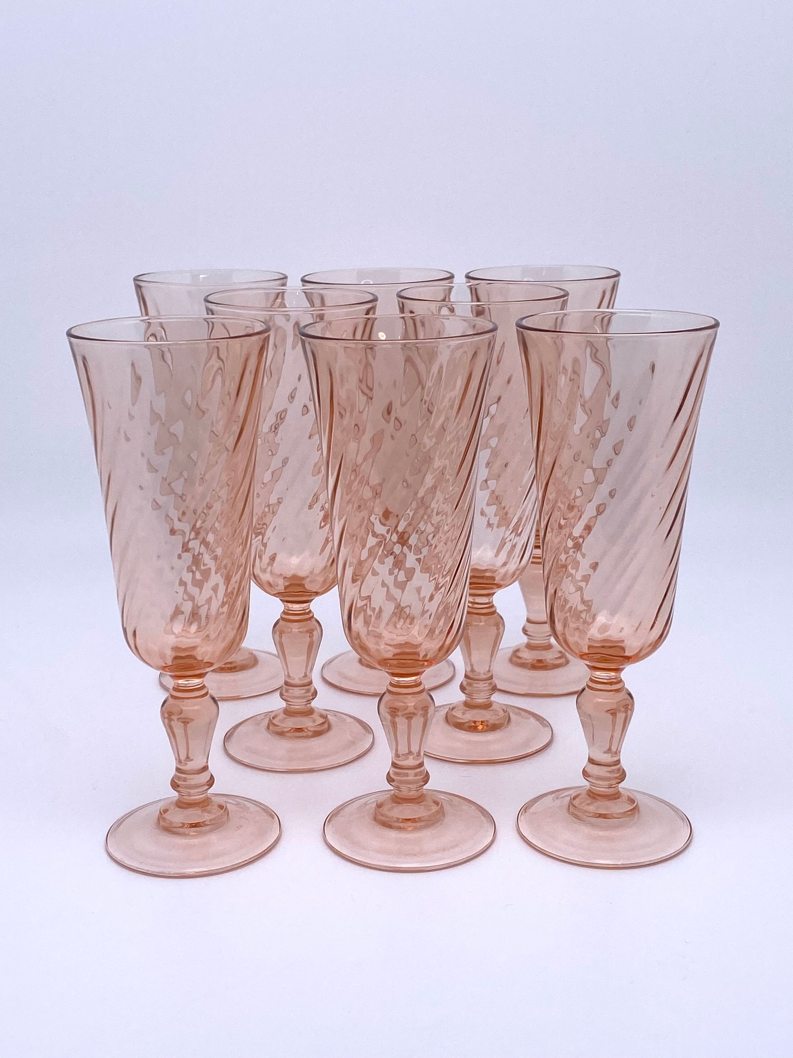 8 pink champagne flutes