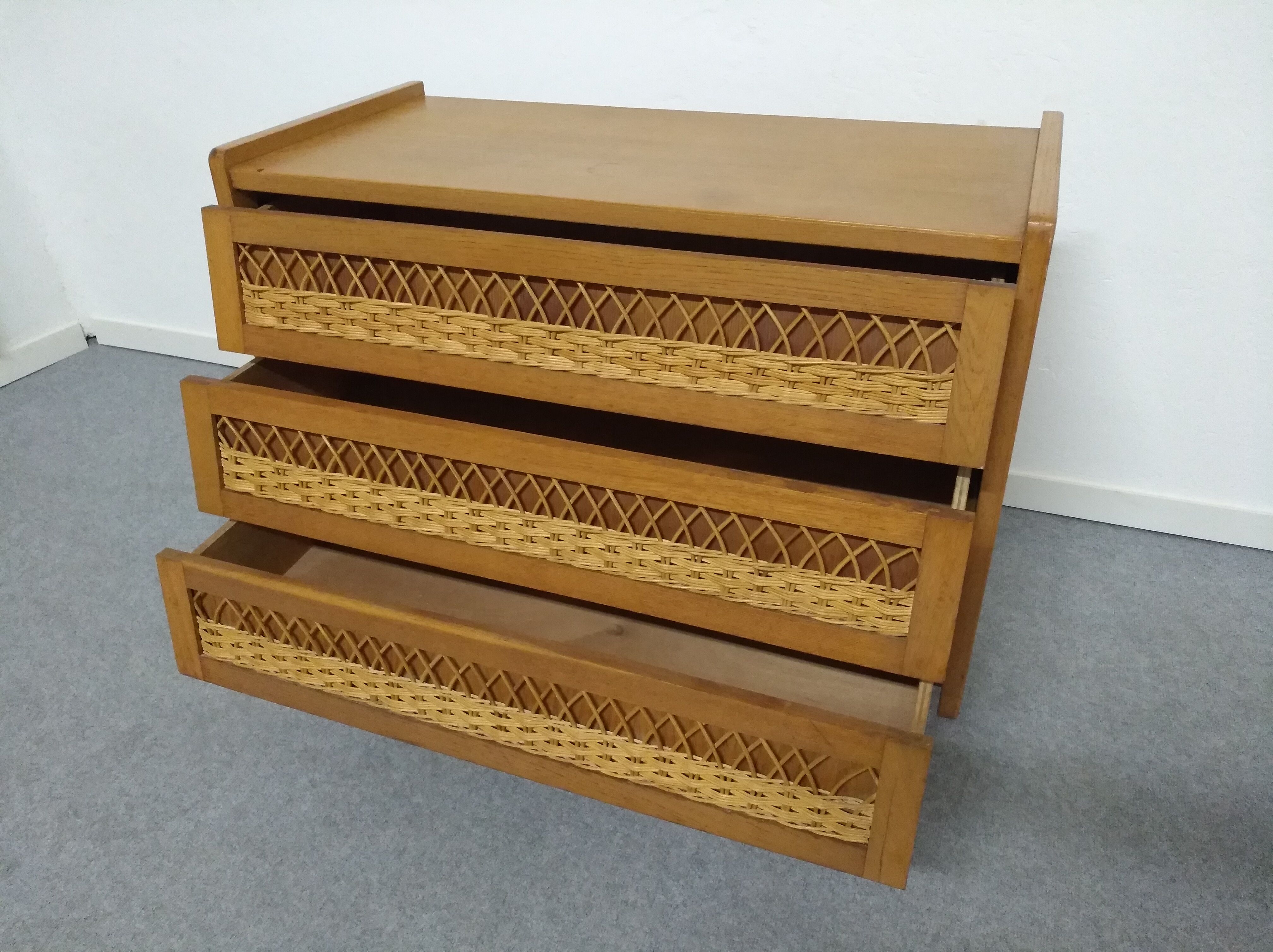 Rattan dresser from the 50/60