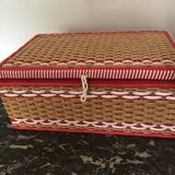 Scoubidou sewing box