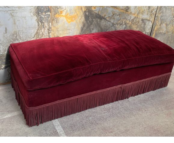 Rest couch