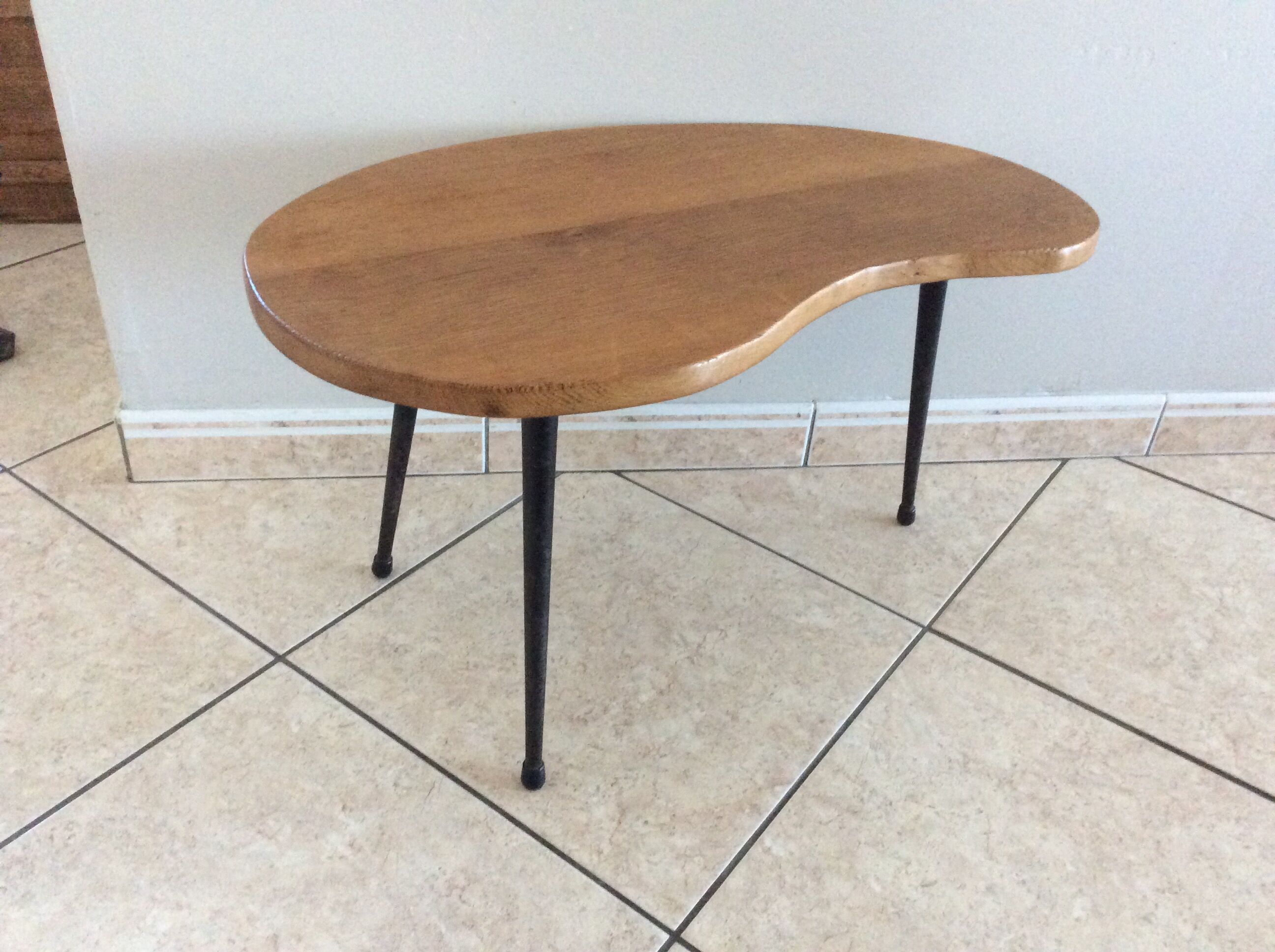 Vintage bean-shaped coffee table