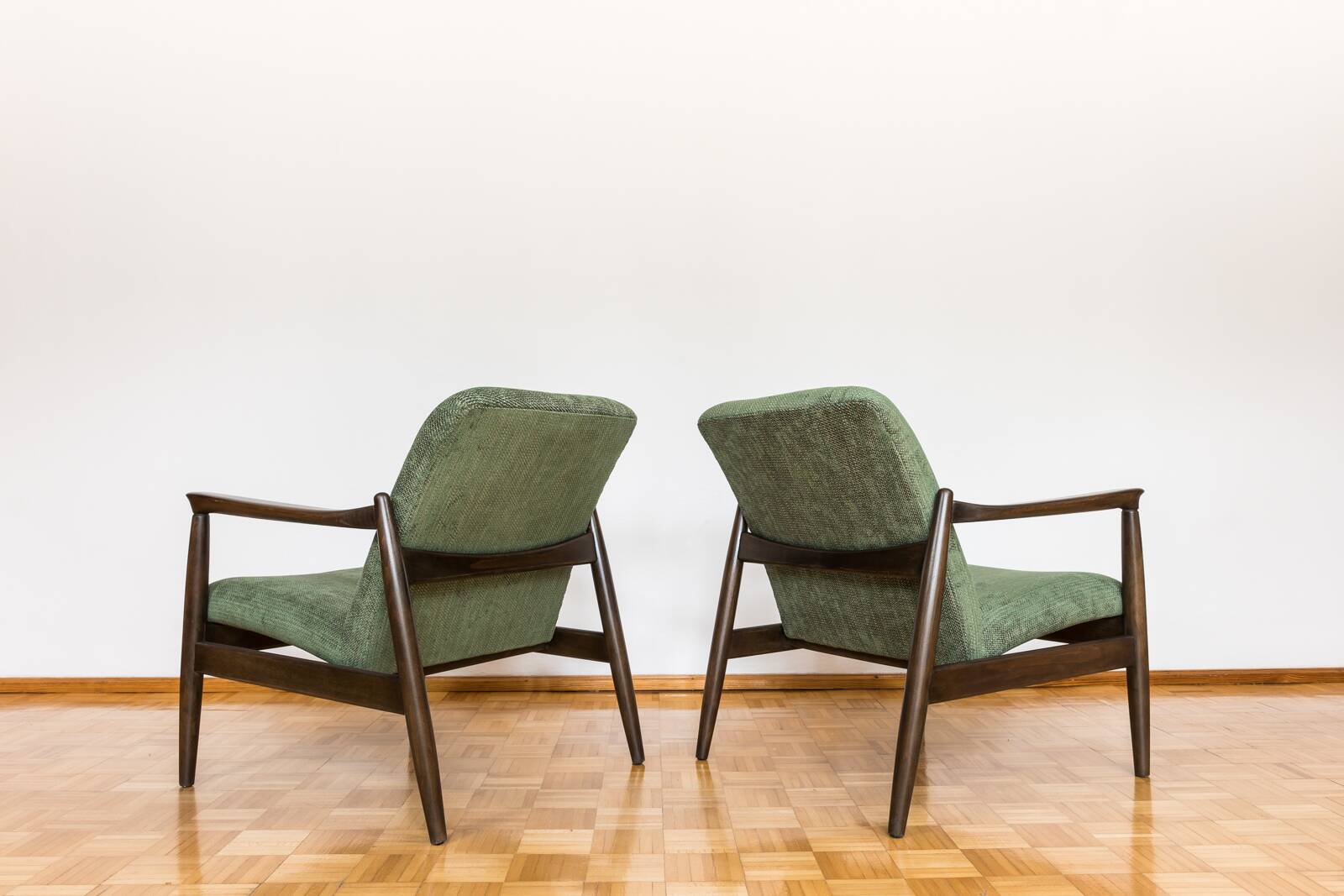 Paire de fauteuils GFM64 par Edmund Homa années 1960