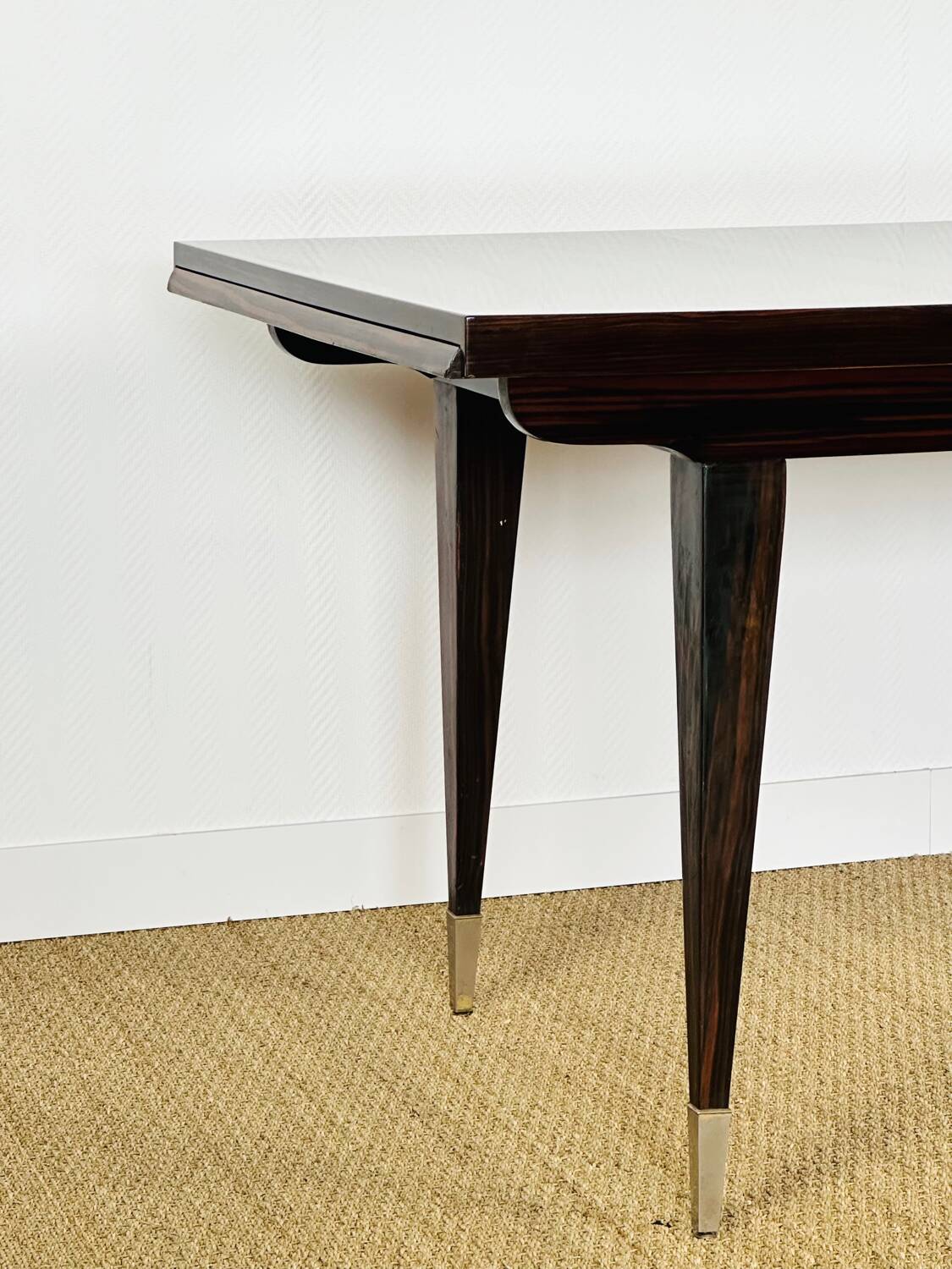 French Art Deco dining table in Macassar from 1940.