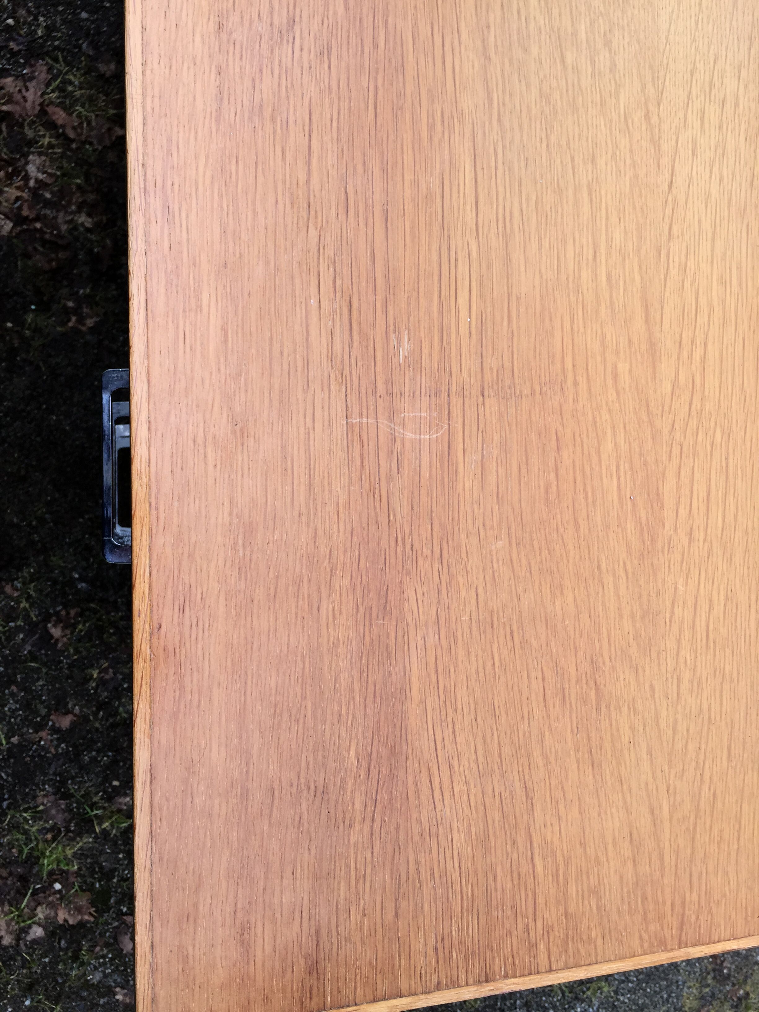 Vintage oak desk with 5 drawers.