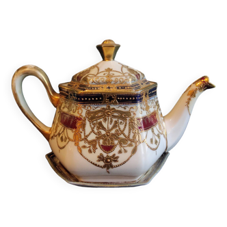 Early rare Noritaké tea pot, Maruki symbol, 1908