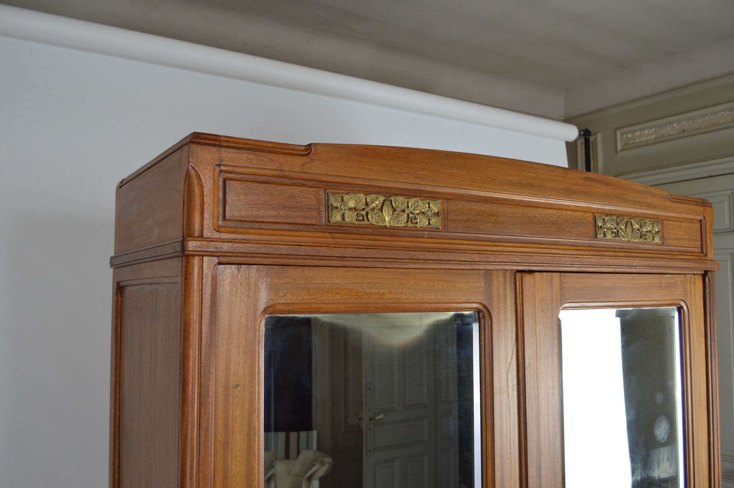 Art Nouveau wardrobe by Mathieu Gallerey in mahogany, model with Clematis, circa 1920