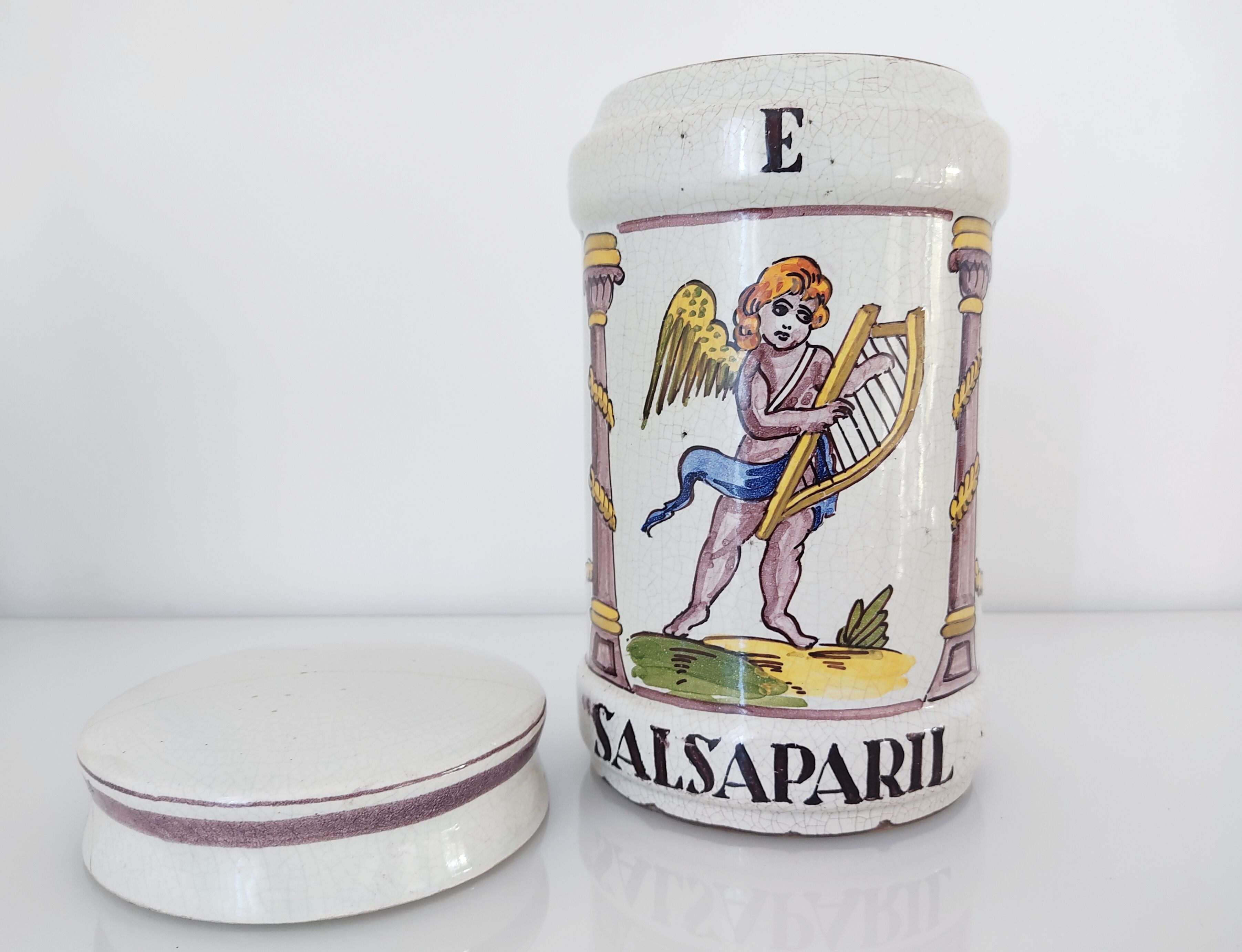 Pharmacy pot Italian earthenware angel decoration