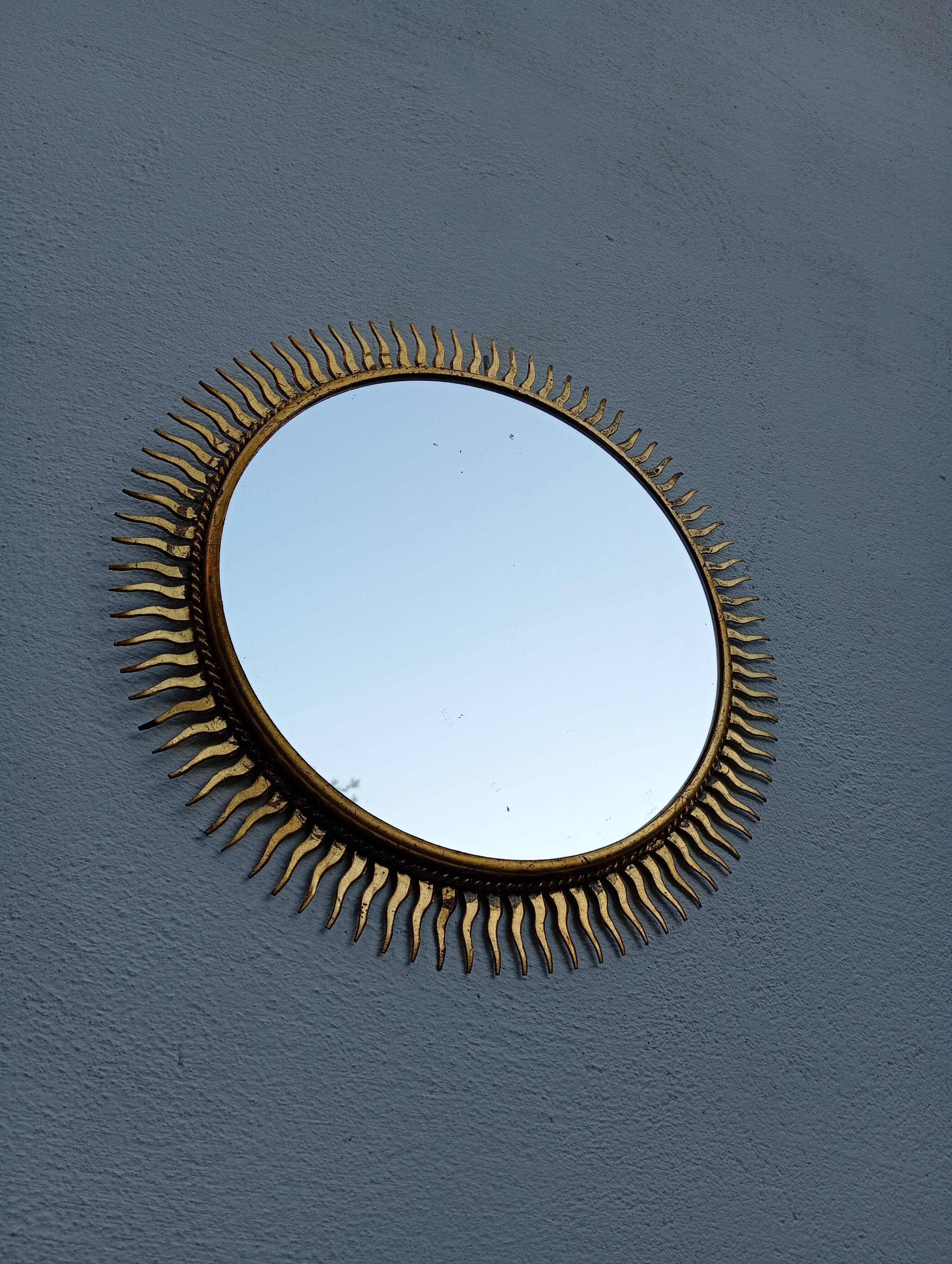 Miroir soleil vintage doré en métal – style années 60/70